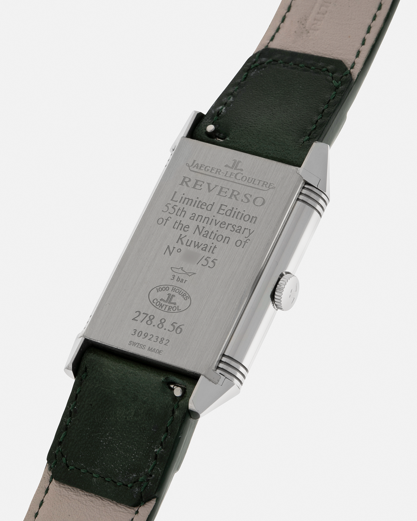 Brand: Jaeger LeCoultre
Year: 2020
Model: Grande Reverso 976 ‘55th Anniversary of Kuwait’, Limited Edition of 55 Pieces
Reference: 278.8.56
Material: Stainless Steel
Movement: Jaeger LeCoultre Cal. 967B, Self-Winding
Case Dimensions: 46mm (Including Lugs) x 27mm x 9mm
Lug Width: 20mm
Strap: Jaeger LeCoultre Casa Fagliano Olive Green Leather Strap with Signed Stainless Steel Deployant Clasp