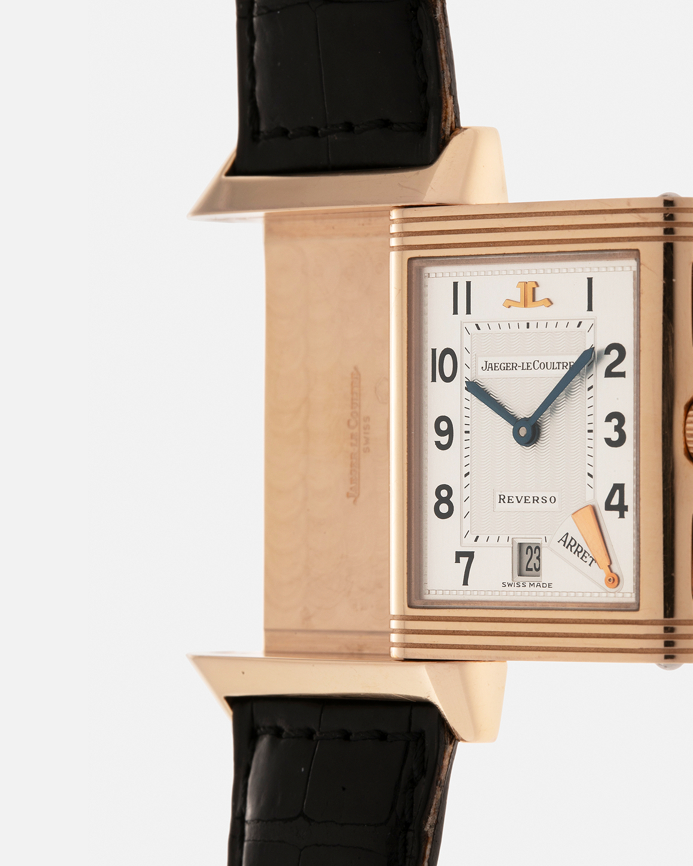 Brand: Jaeger LeCoultre
Year: 1996
Model: Reverso Chronograph Retrograde, Limited to 500 pieces
Reference: 270.2.69
Material: 18-carat Rose Gold
Movement: Jaeger LeCoultre Cal. 829, Manual-Wind
Case Dimensions: 42mm (Including Lugs) x 26mm x 9.5mm
Lug Width: 19mm
Strap: Jaeger-LeCoultre Black Alligator Leather Strap with Signed 18-carat Rose Gold Deployant Clasp