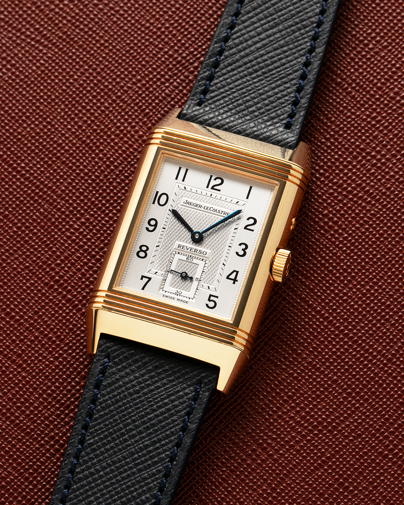 Brand: Jaeger-LeCoultre
Year: 1999
Model: Reverso Duoface Japan Edition Red, Limited Edition of 39 Pieces
Reference Number: 270.1.54
Material: 18-carat Yellow Gold
Movement: Jaeger-LeCoultre Cal. 854, Manual-Wind
Case Dimensions: 42mm (Including Lugs) x 26mm
Lug Width: 19mm
Strap: Molequin Navy Blue Textured Calf Strap with Signed 18-carat Yellow Gold Tang Buckle