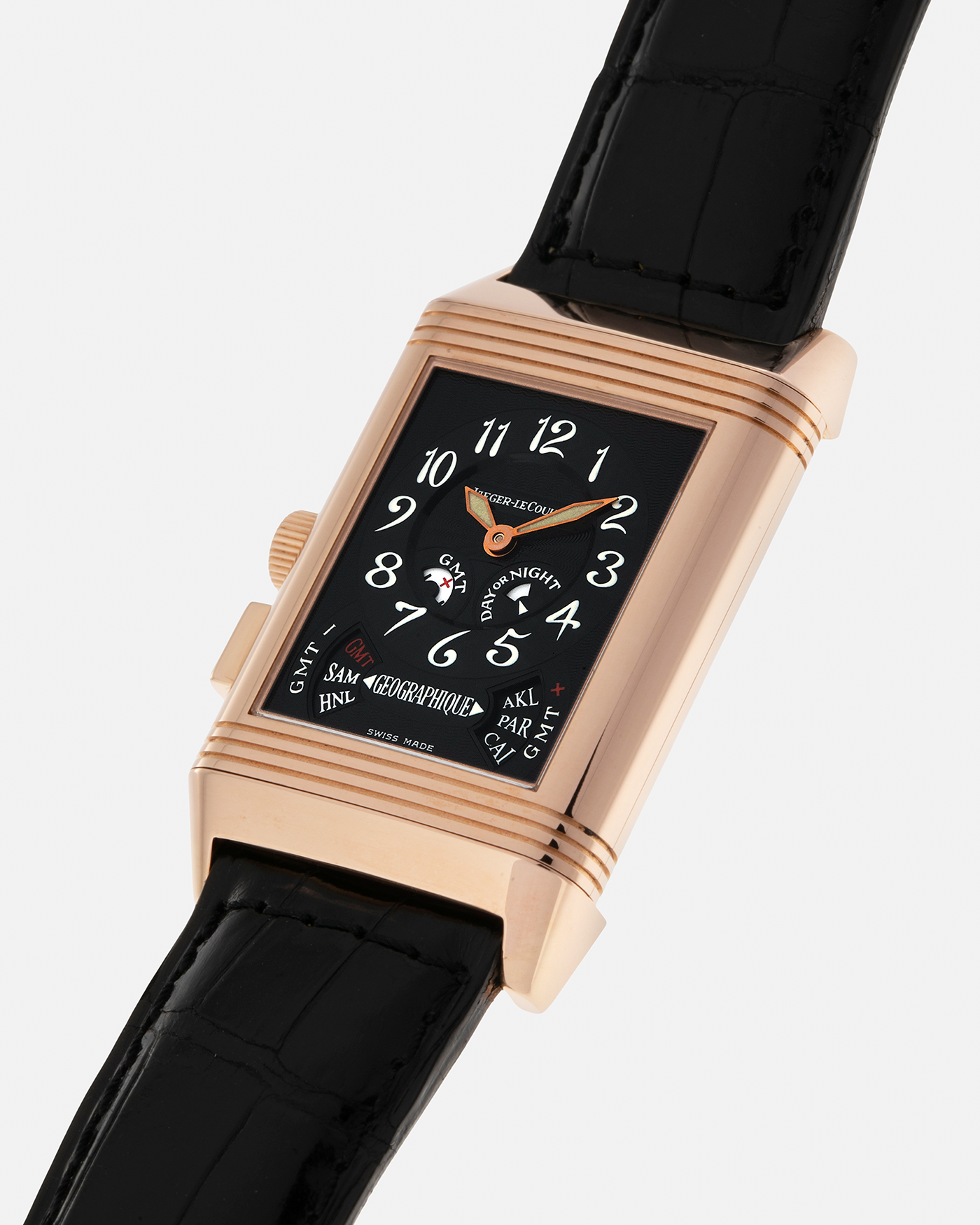 Brand: Jaeger LeCoultre
Year: 1998
Model: Reverso Géographique World Time Duoface, Limited to 500 pieces
Reference: 270.2.58
Material: 18-carat Rose Gold
Movement: Jaeger LeCoultre Cal. 858, Manual-Winding
Case Dimensions: 42mm (Including Lugs) x 26mm x 10mm
Lug Width: 19mm
Strap: Jaeger LeCoultre Black Alligator Leather Strap with Signed 18-carat Rose Gold Deployant Clasp