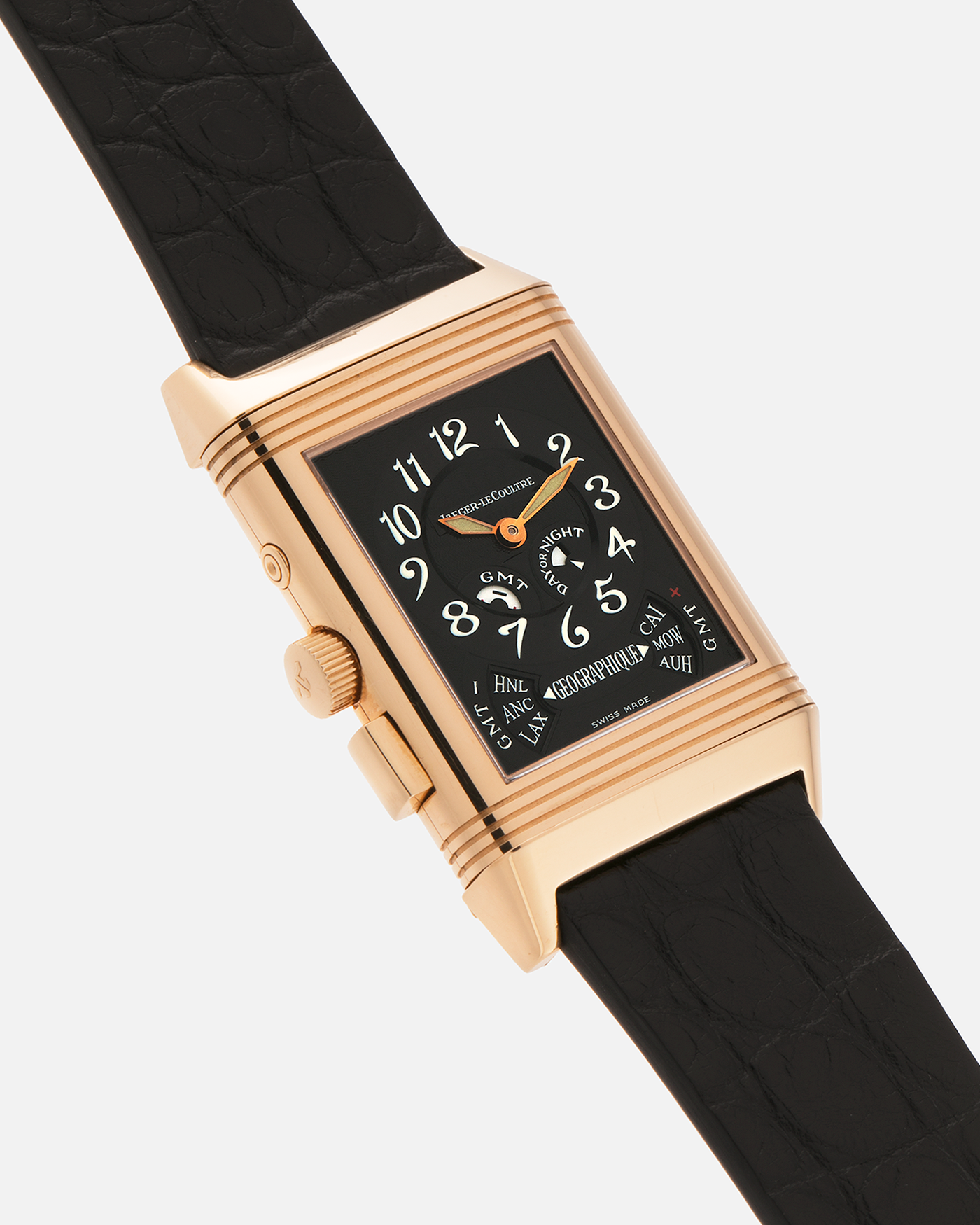 Brand: Jaeger LeCoultre
Year: 1998
Model: Reverso Géographique World Time Duoface, Limited to 500 pieces
Reference: 270.2.58
Material: 18k Rose Gold
Movement: Jaeger LeCoultre Cal. 858, Manual-Winding
Case Dimensions: 42mm (Including Lugs) x 26mm x 10mm
Lug Width: 19mm
Strap: Black Handdn Round-Scale Alligator Leather Strap with Jaeger-LeCoultre 18k Rose Gold Deployant Clasp