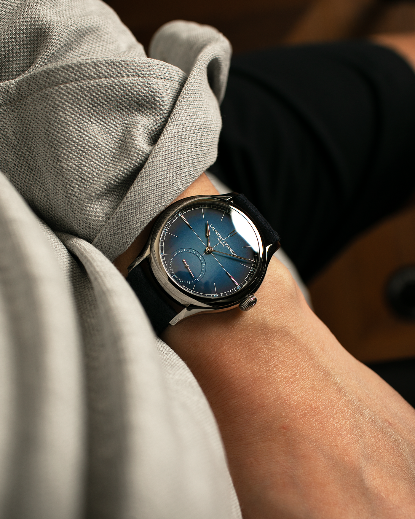 Brand: Laurent Ferrier
Year: 2024
Model: Classic Origin
Reference Number: LCF036.T1.CG
Material: Grade 5 Titanium
Movement: Manually Wound Calibre LF116.01
Case Diameter: 40mm Diameter 11.1mm Thickness
Strap: Two Laurent Ferrier Blue Suede Straps with Grade 5 Titanium Laurent Ferrier Tang Buckle