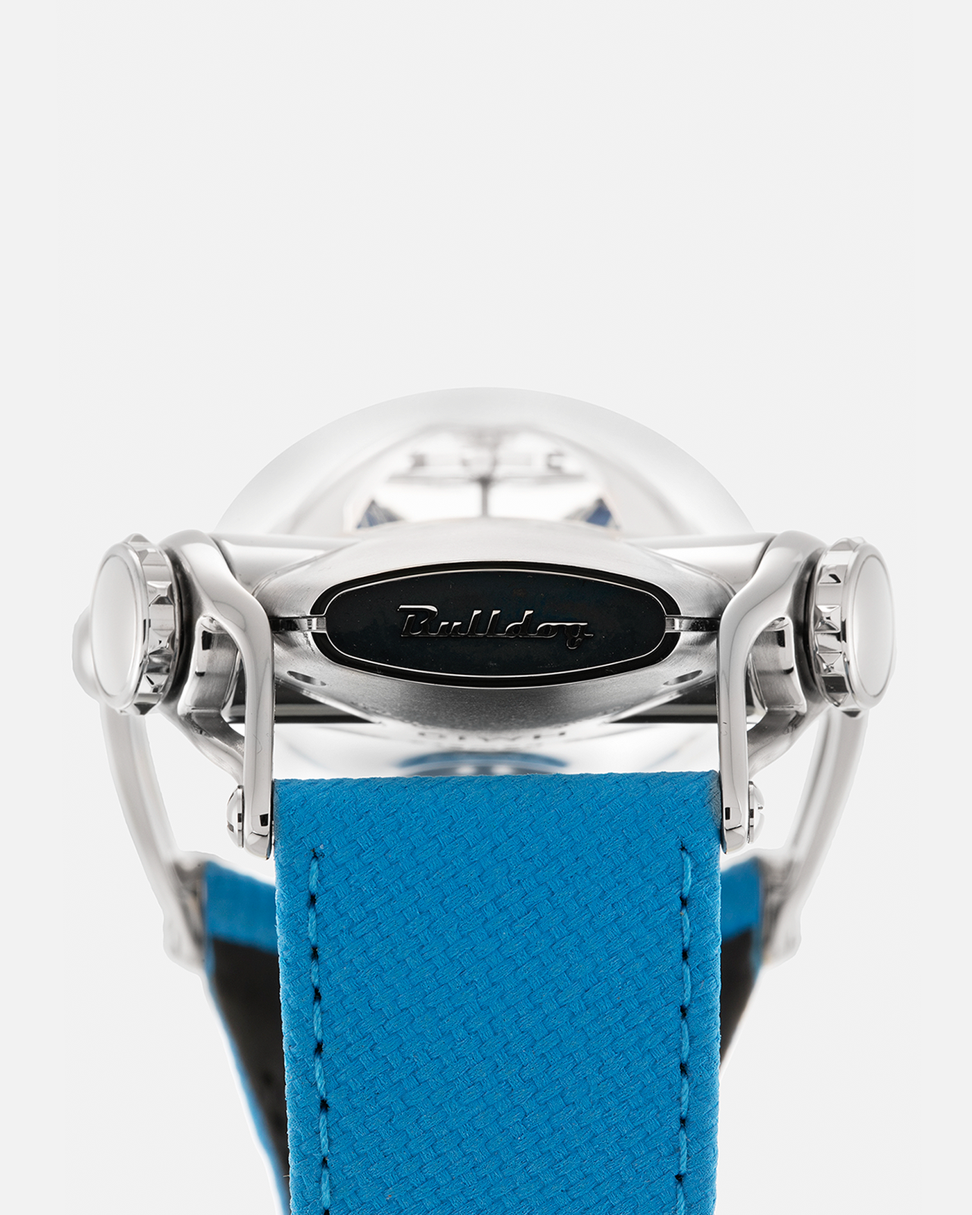 Brand: MB&F
Year: 2022
Model: HM10 ‘Bulldog’
Reference: 100.TL.BL
Material: Grade 5 Titanium
Movement: In-House Flying 14mm Balance Wheel with Four Floating Traditional Regulating Screws, Manual-Winding
Case Dimensions: 54mm (Including Lugs) x 45mm (Width) x 24mm (Height)
Strap: MB&F Proprietary Blue Calf Leather Velcro Strap with Signed Titanium Buckle