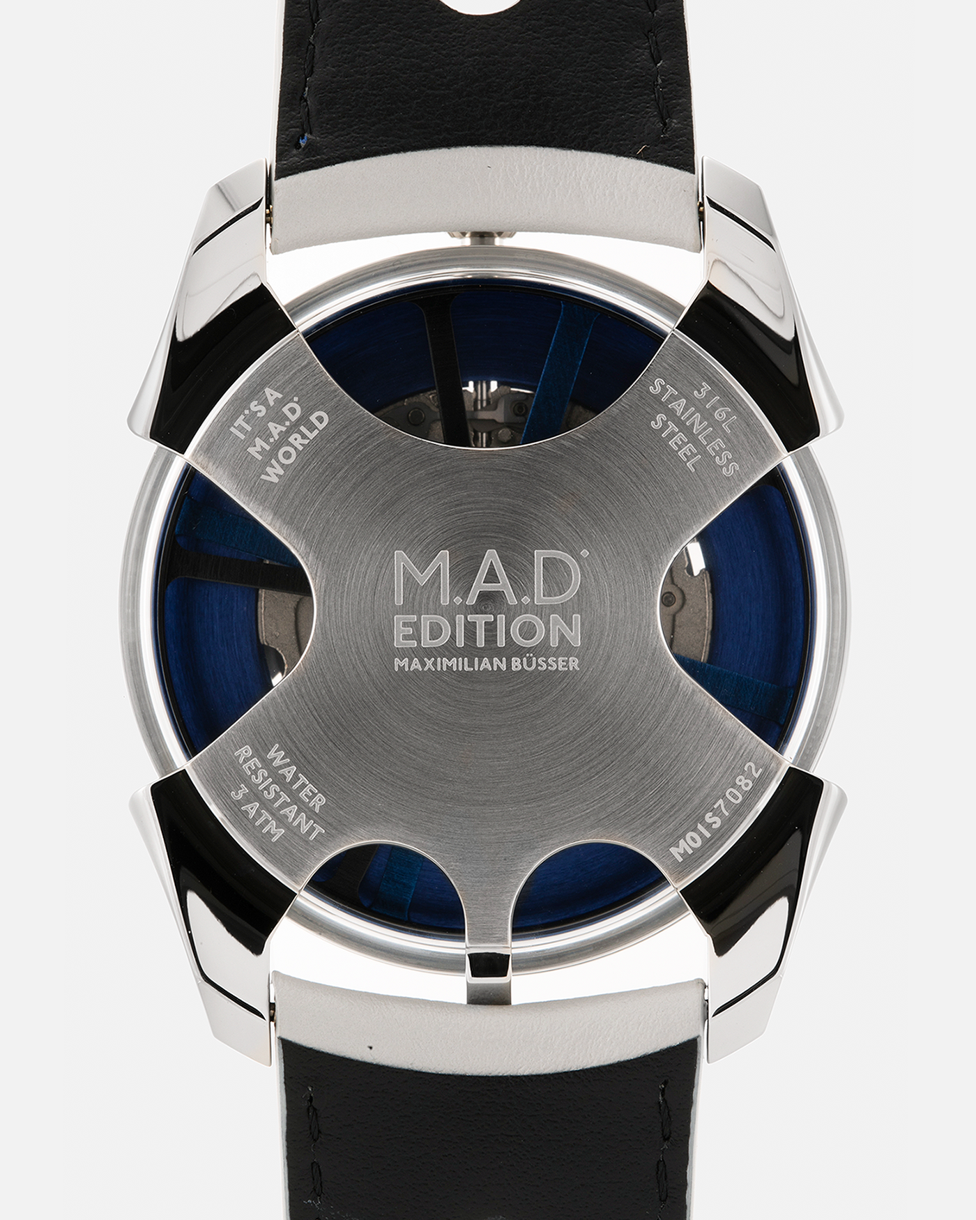 Brand: MB&F
Year: 2021
Model: MAD 1 Blue
Material: Stainless Steel and Titanium
Movement: Miyota Cal. 821A, Self-Winding
Case Dimensions: 42mm x 18.8mm (Lug-to-Lug 50.5mm)
Strap: MB&F White Grey Leather Rally Strap with Signed Stainless Steel Deployant 