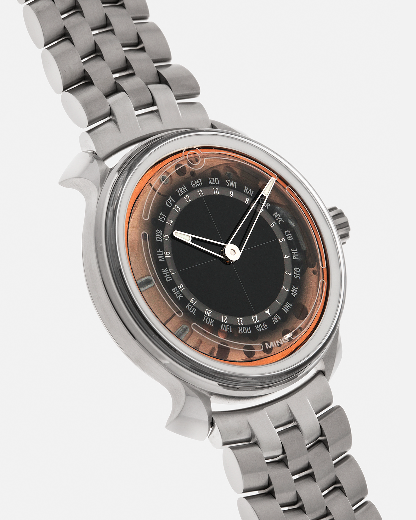Brand: MING
Year: 2020
Model: 19.02 World Time
Material: Grade 5 Titanium
Movement: Schwarz-Etienne for MING Cal. ASE 220.1, Manual-Winding
Case Dimensions: 39mm x 10.9mm (Lug-to-Lug 43.9mm)
Lug Width: 20mm
Bracelet/Straps: MING Universal Bracelet in Stainless Steel and Titanium, with extra Jean Rousseau x MING Orange Calf, Brown Calf, Dark Brown Suede, Black Suede with Red Stitching Leather Straps