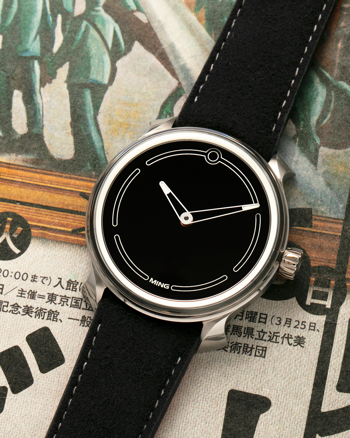 Brand: MING
Year: 2021
Model: 19.05
Material: Grade 5 Titanium
Movement: Schwarz-Etienne for MING Cal. ASE 200.1 Micro Rotor, Self-Winding
Case Diameter: 39mm x 10.9mm (Lug-to-Lug 43.9mm)
Lug Width: 20mm
Strap: Jean Rousseau Black Suede Leather Strap for MING with Signed Grade 5 Titanium Keeperless Flying Blade Buckle