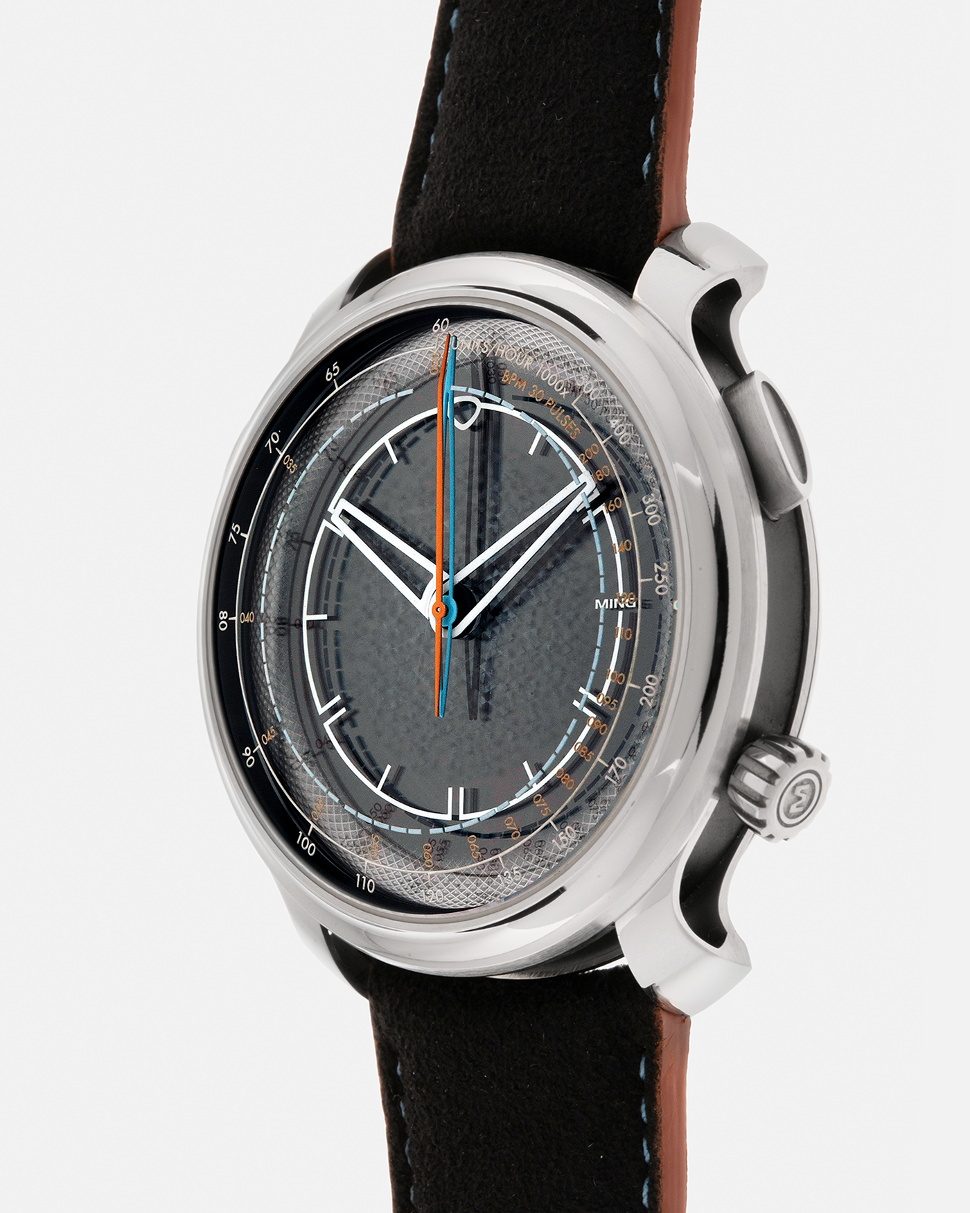 Brand: MING
Year: 2022
Model: 20.01 Series II ‘Special Projects Cave’, Limited to 50 pieces
Material: Grade 5 Titanium Case, DLC-Coated Case Band, Grade 2 Titanium Dial Base
Movement: Agenhor for MING Agengraphe Cal. 6361.M1, Manual-Winding
Case Dimensions: 41.5mm x 14.2mm (Lug-to-Lug 46mm)
Lug Width: 22mm
Strap: Jean Rousseau Black Suede Leather Strap with Orange Underlining for MING with Signed Grade 5 Titanium Keeperless Flying Blade Buckle