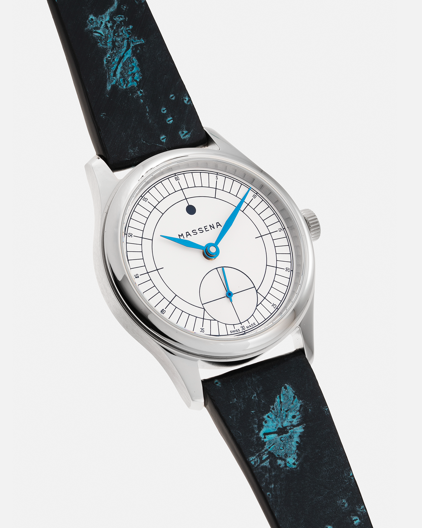 Brand: Massena LAB Year: 2023 Model: Massena LAB x Raúl Pagès Magraph, Limited Edition of 99 Pieces Material: Stainless Steel Movement: Massena LAB Cal. M660 Designed by Raúl Pagès, Manual-Winding Case Diameter: 38.5mm Lug Width: 20mm Strap: Jean Rosseau Paris Sustainable Sturgeon Skin Strap with Stainless Steel Tang Buckle, additional Black Textured Calf Leather Strap.
