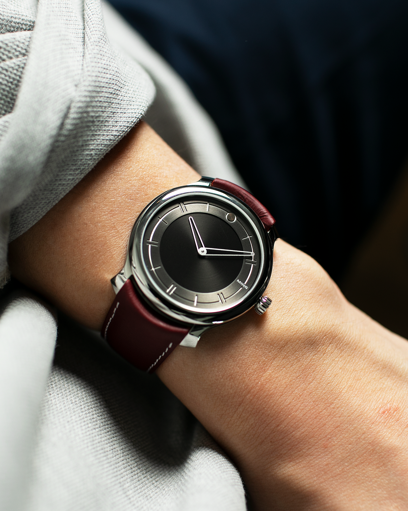 Brand: Ming Year: 2020 Model: 27.01 Material: Stainless Steel Movement: Heavily modified ETA Peseux 7001 Case Diameter: 38mm Strap: Jean Rousseau Blue Rubber for MING