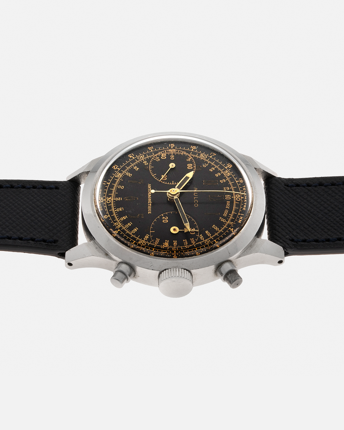 Brand: Mulco Year: 1940s Material: Stainless Steel Movement: Valjoux Cal. 22, Manual-Winding Case Diameter: 38mm (Spillman Case) Lug Width: 19mm Strap: Molequin Navy Blue Textured Calf Leather Strap
