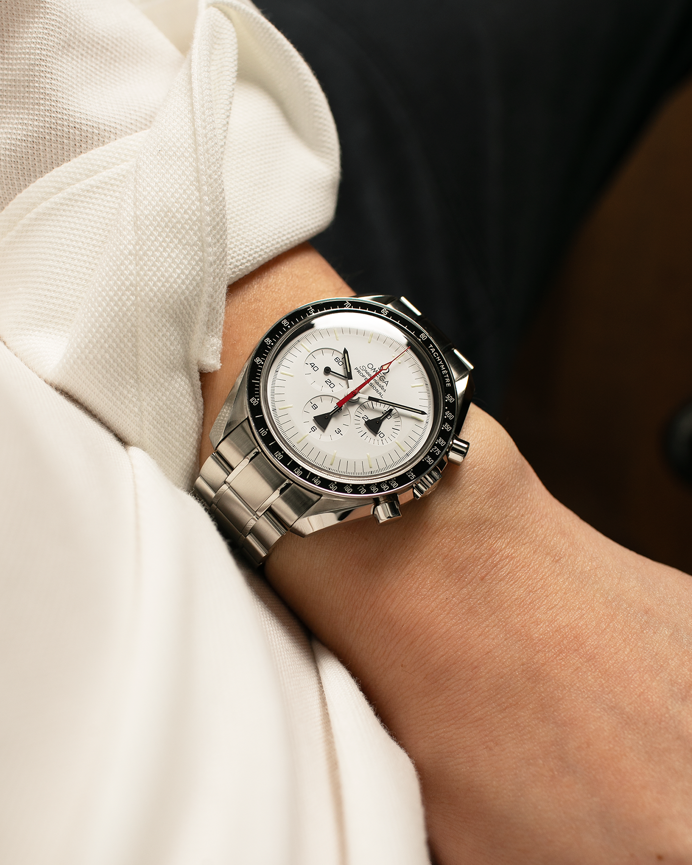 Brand: Omega
Year: 2017
Model: Speedmaster Professional Alaska Project
Reference: 311.32.42.30.04.001
Material: Stainless Steel
Movement: Omega in-house Cal. 1861, Self-Winding
Case Dimensions: 42mm x 13mm (Lug-to-Lug 48mm)
Lug Width: 20mm
Bracelet/Strap: Omega Stainless Steel Bracelet, Omega Alaska Project Fabric Velcro Straps