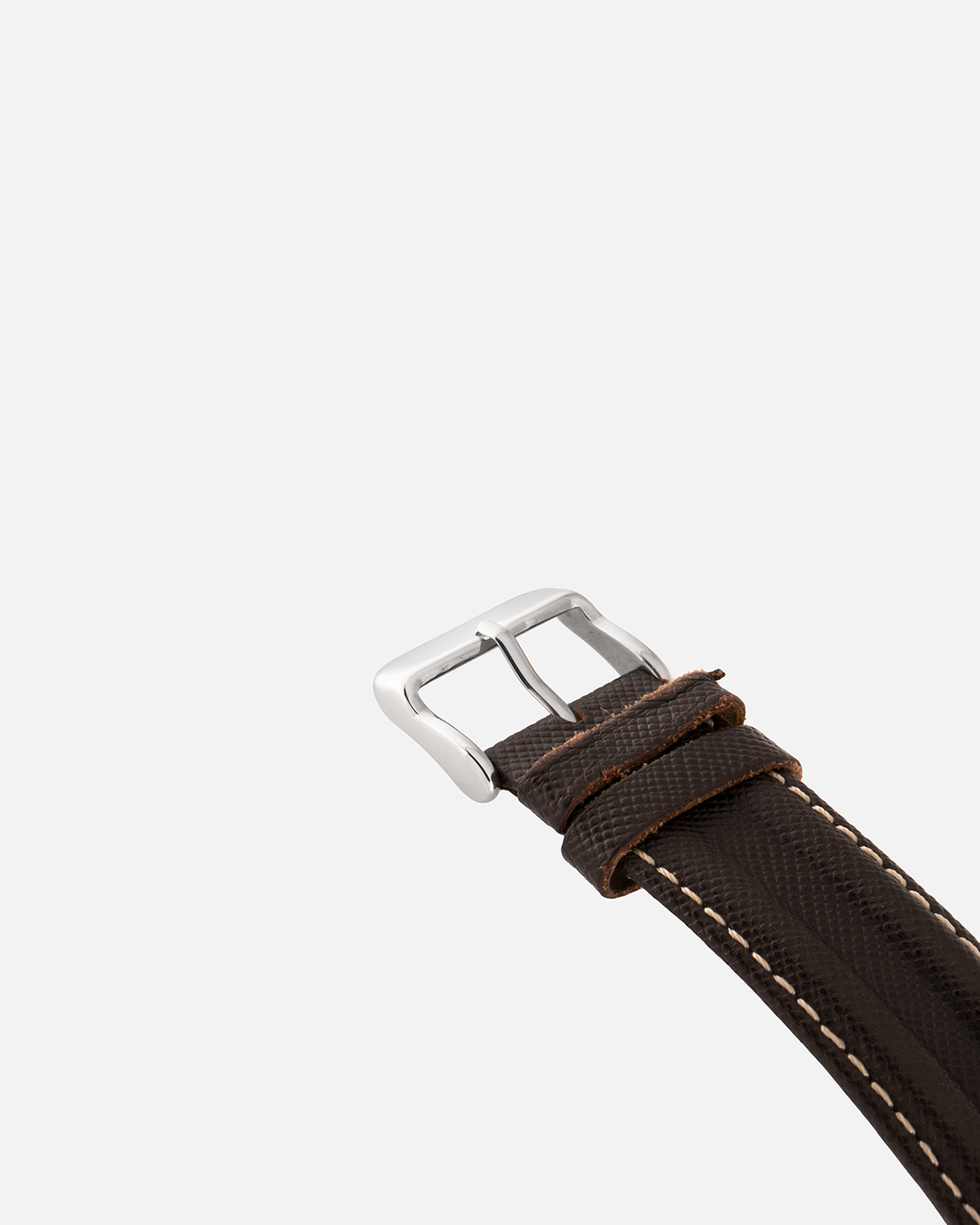 Brand: Otsuka Lotec
Year: 2020
Model: No.5 Bronze R-1 Reika
Material: Hand-Hammered Bronze with Stainless Steel Caseback
Movement: Modified Miyota Calibre 8215
Case Dimensions: 42mm Diameter 13.6mm Thickness
Strap: Brown Otsuka Lotec Leather Strap with Unsigned Otsuka Lotec Stainless Steel Tang Buckle