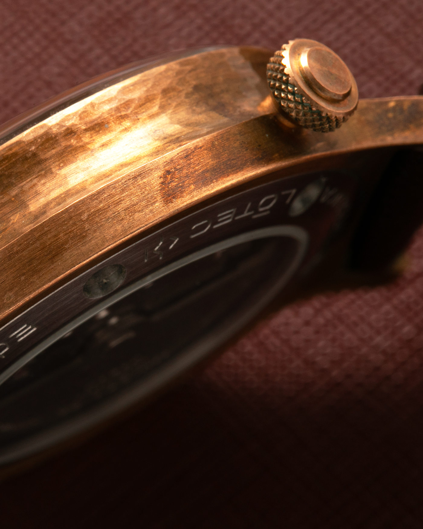 Brand: Otsuka Lotec
Year: 2020
Model: No.5 Bronze R-1 Reika
Material: Hand-Hammered Bronze with Stainless Steel Caseback
Movement: Modified Miyota Calibre 8215
Case Dimensions: 42mm Diameter 13.6mm Thickness
Strap: Brown Otsuka Lotec Leather Strap with Unsigned Otsuka Lotec Stainless Steel Tang Buckle