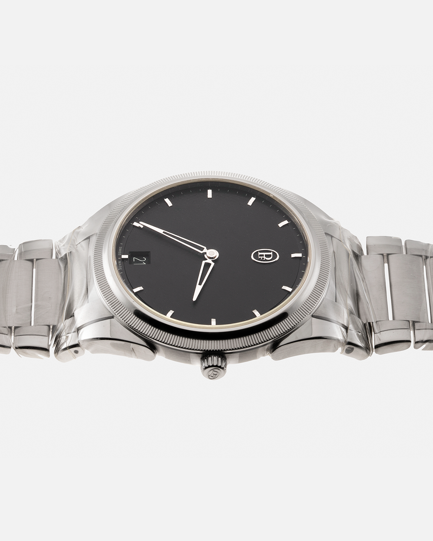 Brand: Parmigiani Fleurier Year: 2022 Model: Tonda PF Material: Stainless Steel Case, Platinum Micro-Rotor Movement: Cal. PF 703 Micro-Rotor, Self-Winding Case Diameter: 40mm Strap: Parmigiani Integrated Stainless Steel Bracelet with Signed Clasp