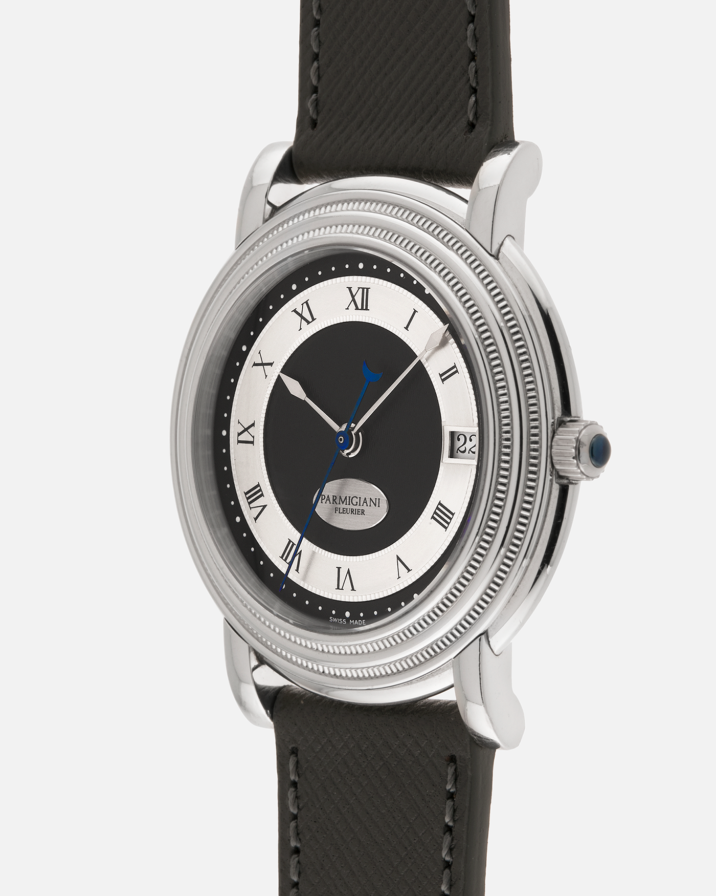 Brand: Parmigiani Fleurier
Year: 2000’s
Model: Toric Automatic
Material: Platinum 950
Movement: PF Cal. 13301, Self-Winding
Case Dimensions: 40mm Diameter 8.5mm Thickness
Lug Width: 20mm
Strap: Grey Molequin Textured Calf Strap with Signed Platinum Parmigiani Fleurier Tang Buckle. Additional Used Black Parmigiani Fleurier Alligator Strap
