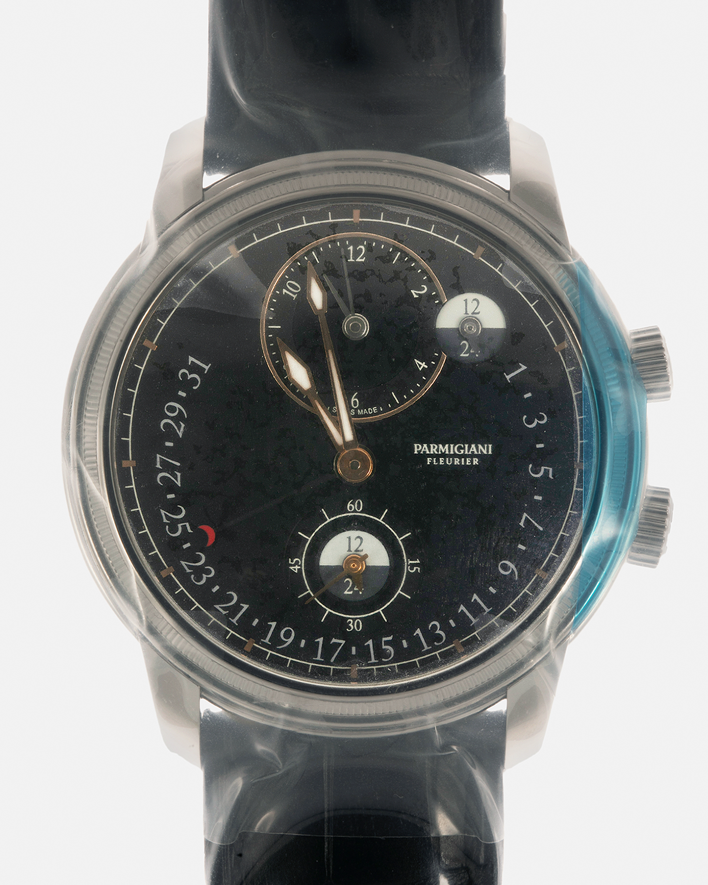 Brand: Parmigiani Fleurier
Year: 2023
Model: Toric Hemisphères Rétrograde
Reference: PFC493-0001400-XA1442
Material: Stainless Steel Case, 18-carat Pink Gold Accents
Movement: Parmigiani Fleurier Cal. 317, Self-Winding
Case Dimensions: 42.8mm x 14.16mm (Lug-to-Lug 47.5mm)
Lug Width: 22mm
Strap: Hermès for Parmigiani Fleurier Black Alligator Leather Strap with Stainless Steel Signed Deployant Clasp