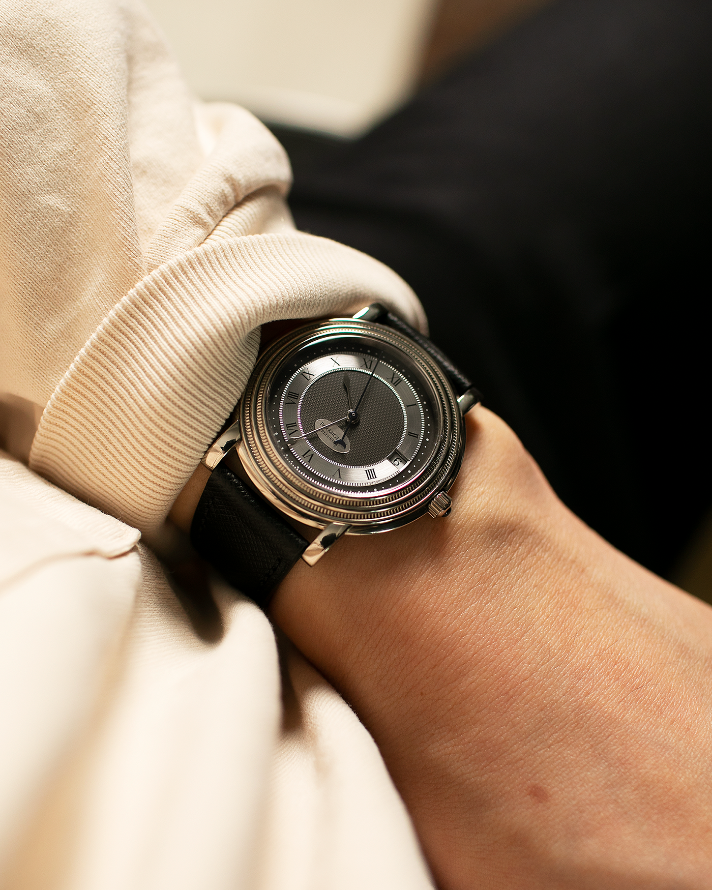 Brand: Parmigiani Fleurier Year: 1990’s Model: Toric Automatic Material: 18-carat White Gold Movement: PF Cal. 13301, Self-Winding Case Diameter: 40mm Strap: Molequin Black Textured Calf Leather Strap with 18-carat White Gold Signed Tang Buckle