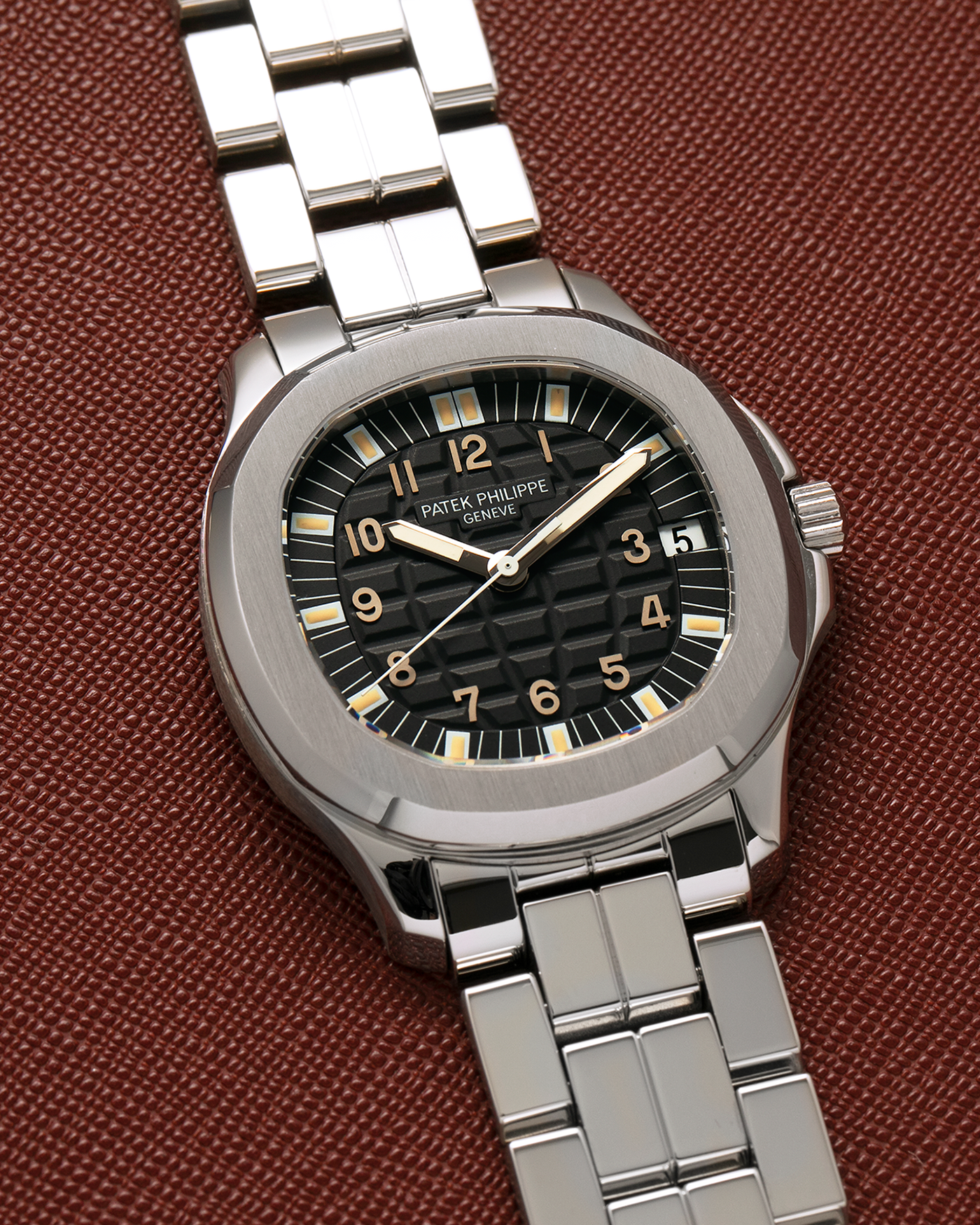 Brand: Patek Philippe
Year: 2000
Model: Aquanaut
Reference Number: 5065A
Material: Stainless Steel
Movement: Patek Philippe Cal. 315 SC. Self-Winding
Case Dimensions: 38mm x 8.2mm (Lug-to-Lug 44mm)
Lug Width: 19mm
Bracelet: Patek Philippe Multi-Link Stainless Steel Bracelet  