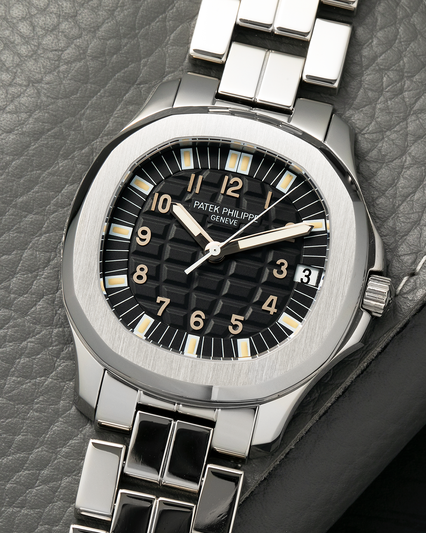 Brand: Patek Philippe
Year: 2000
Model: Aquanaut
Reference Number: 5065A
Material: Stainless Steel
Movement: Patek Philippe Cal. 315 SC. Self-Winding
Case Dimensions: 38mm x 8.2mm (Lug-to-Lug 44mm)
Lug Width: 19mm
Bracelet: Patek Philippe Multi-Link Stainless Steel Bracelet  