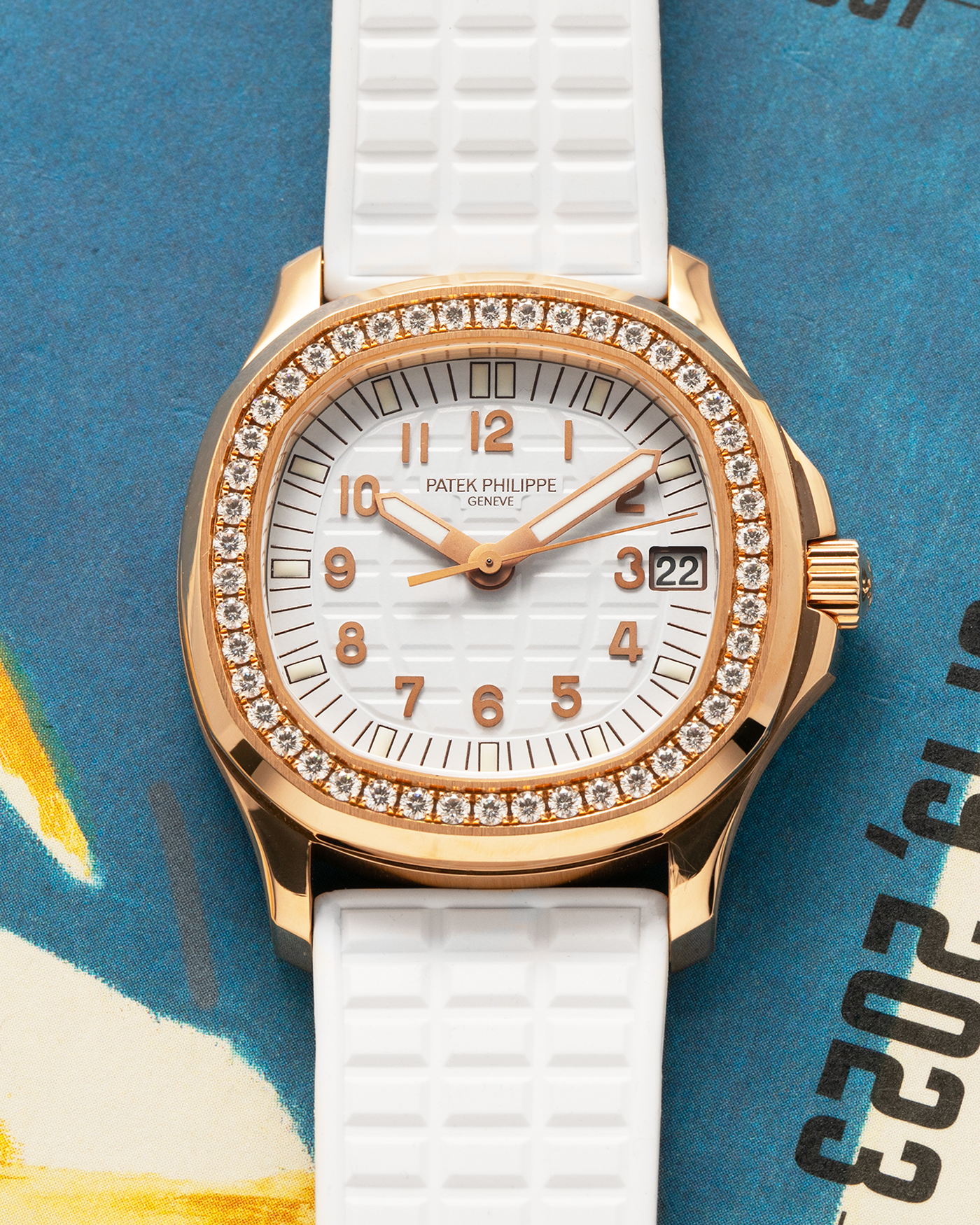 Brand: Patek Philippe
Year: 2015
Model: Aquanaut
Reference Number: 5068R-010
Material: 18k Rose Gold
Movement: Patek Philippe Cal. 324 SC. Self-Winding
Case Dimensions: 35.6mm Diameter 8.5mm Thickness
Strap: Patek Philippe White Rubber Strap and Patek Philippe 18k Rose Gold Deployant Buckle