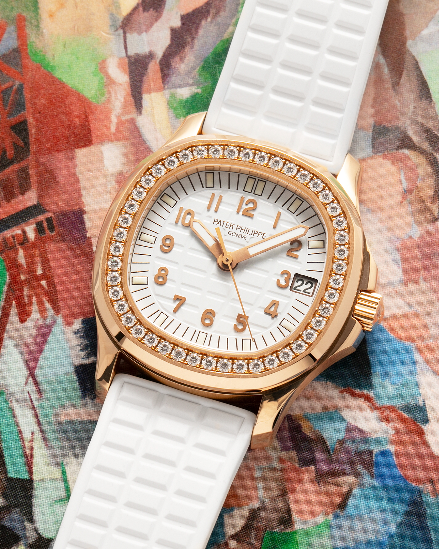 Brand: Patek Philippe
Year: 2015
Model: Aquanaut
Reference Number: 5068R-010
Material: 18k Rose Gold
Movement: Patek Philippe Cal. 324 SC. Self-Winding
Case Dimensions: 35.6mm Diameter 8.5mm Thickness
Strap: Patek Philippe White Rubber Strap and Patek Philippe 18k Rose Gold Deployant Buckle