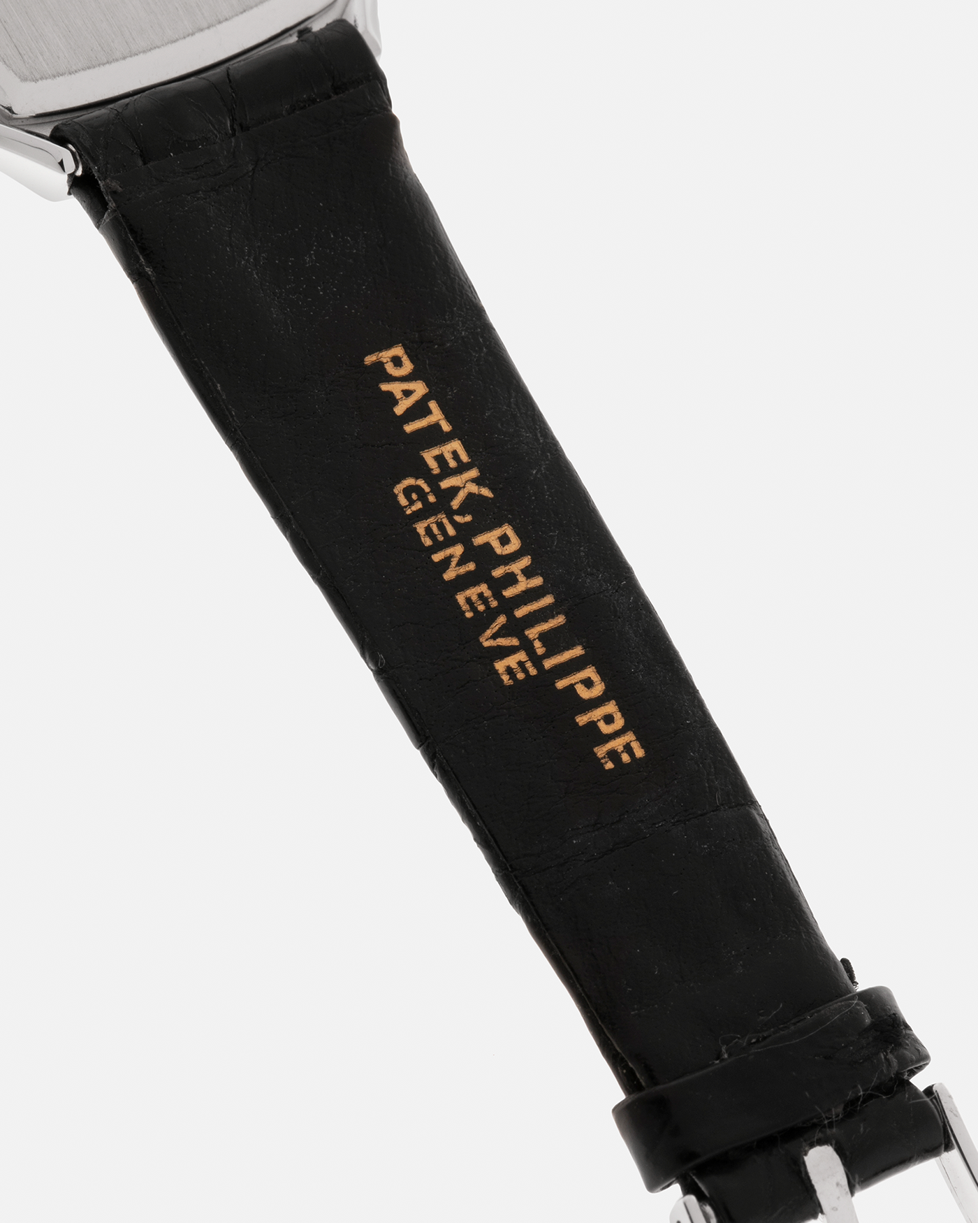 Brand: Patek Philippe
Year: 1976
Reference: 3629 'Bat'
Material: 18-carat White Gold
Movement: Patek Philippe Cal. 177, Manual-Winding
Case Dimensions: 37mm (Including Lugs) x 31mm x 5mm
Lug Width: 17mm
Strap: Patek Philippe Alligator Leather Strap with Signed 18-carat White Gold Tang Buckle
