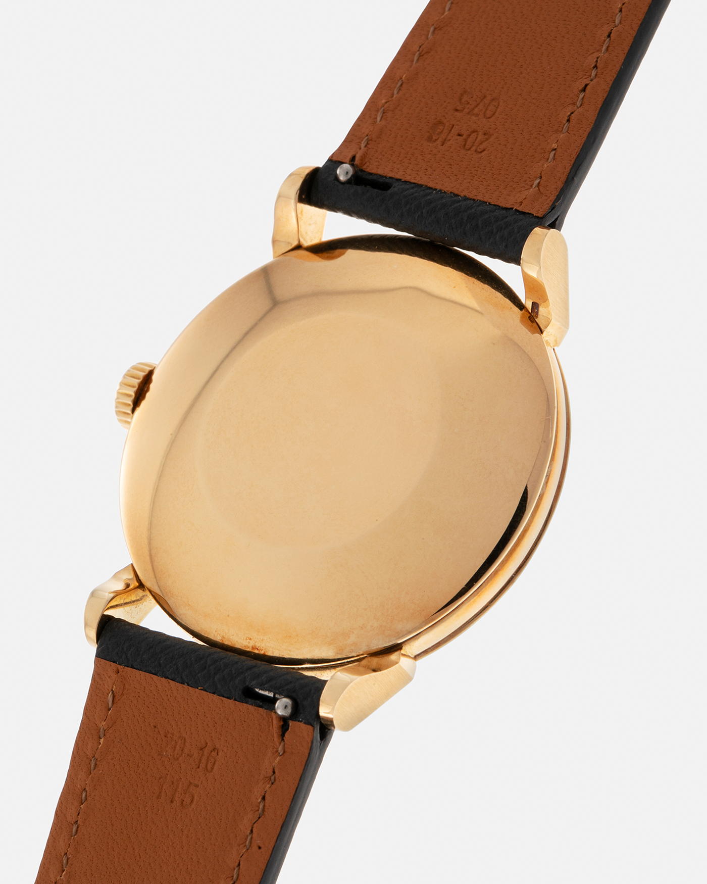 Brand: Patek Philippe
Year: 1952
Reference: 1578
Material: 18-carat Yellow Gold
Movement: Patek Philippe Cal. 27-SC, Manual-Winding
Case Dimensions: 35mm x 10mm (Lug-to-Lug 40.5mm)
Lug Width: 20mm
Strap: Molequin Dark Navy Textured Calf Leather Strap