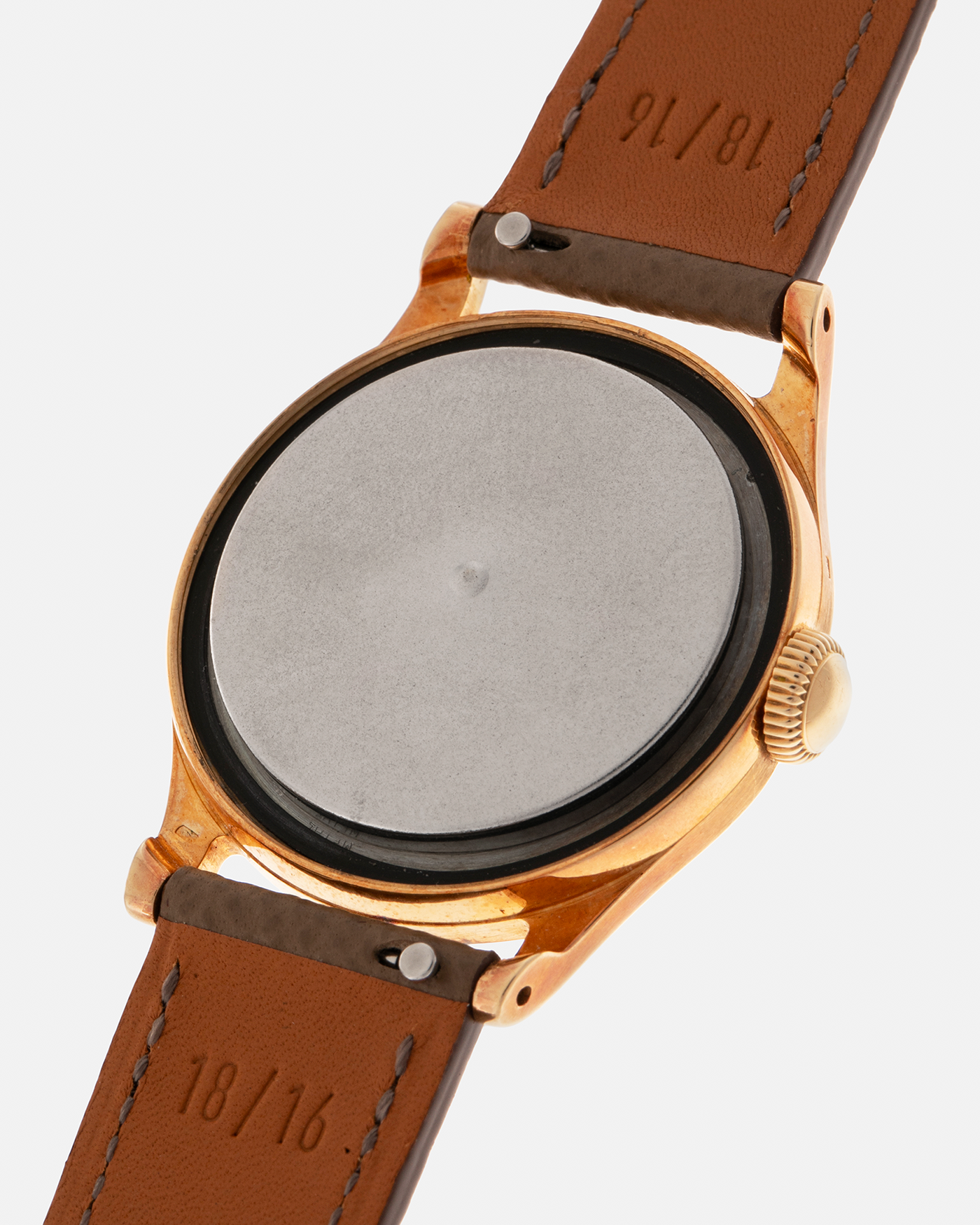 Brand: Patek Philippe Year: 1952 Model: Calatrava Reference: 2508 Material: 18-carat Yellow Gold Movement: Patek Philippe Cal. 27 SC, Manual-Winding Case Dimensions: 35mm x 11mm (Lug-to-Lug 43mm) Lug Width: 18mm Strap: Nostime Taupe Brown Textured Calf Leather Strap