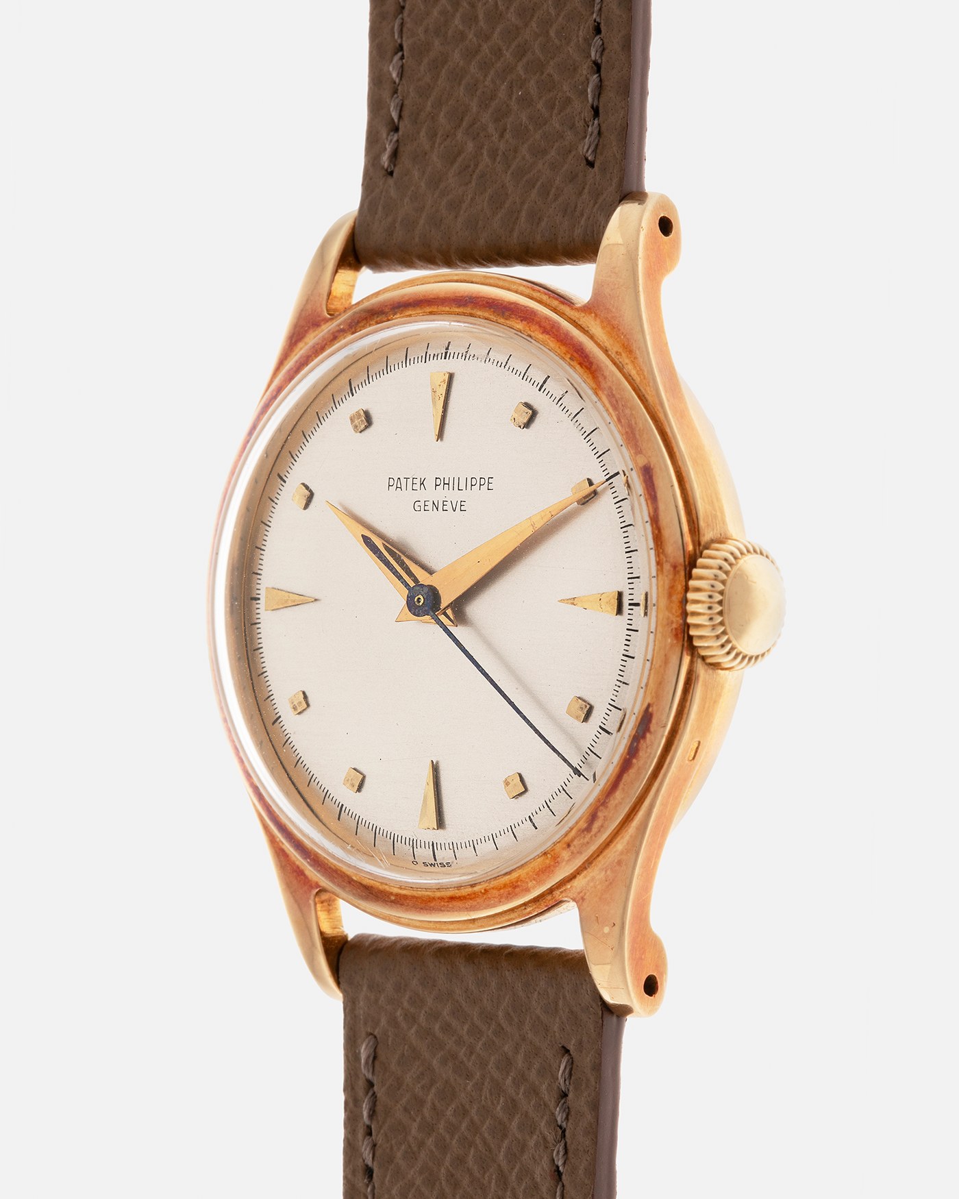 Brand: Patek Philippe Year: 1952 Model: Calatrava Reference: 2508 Material: 18-carat Yellow Gold Movement: Patek Philippe Cal. 27 SC, Manual-Winding Case Dimensions: 35mm x 11mm (Lug-to-Lug 43mm) Lug Width: 18mm Strap: Nostime Taupe Brown Textured Calf Leather Strap