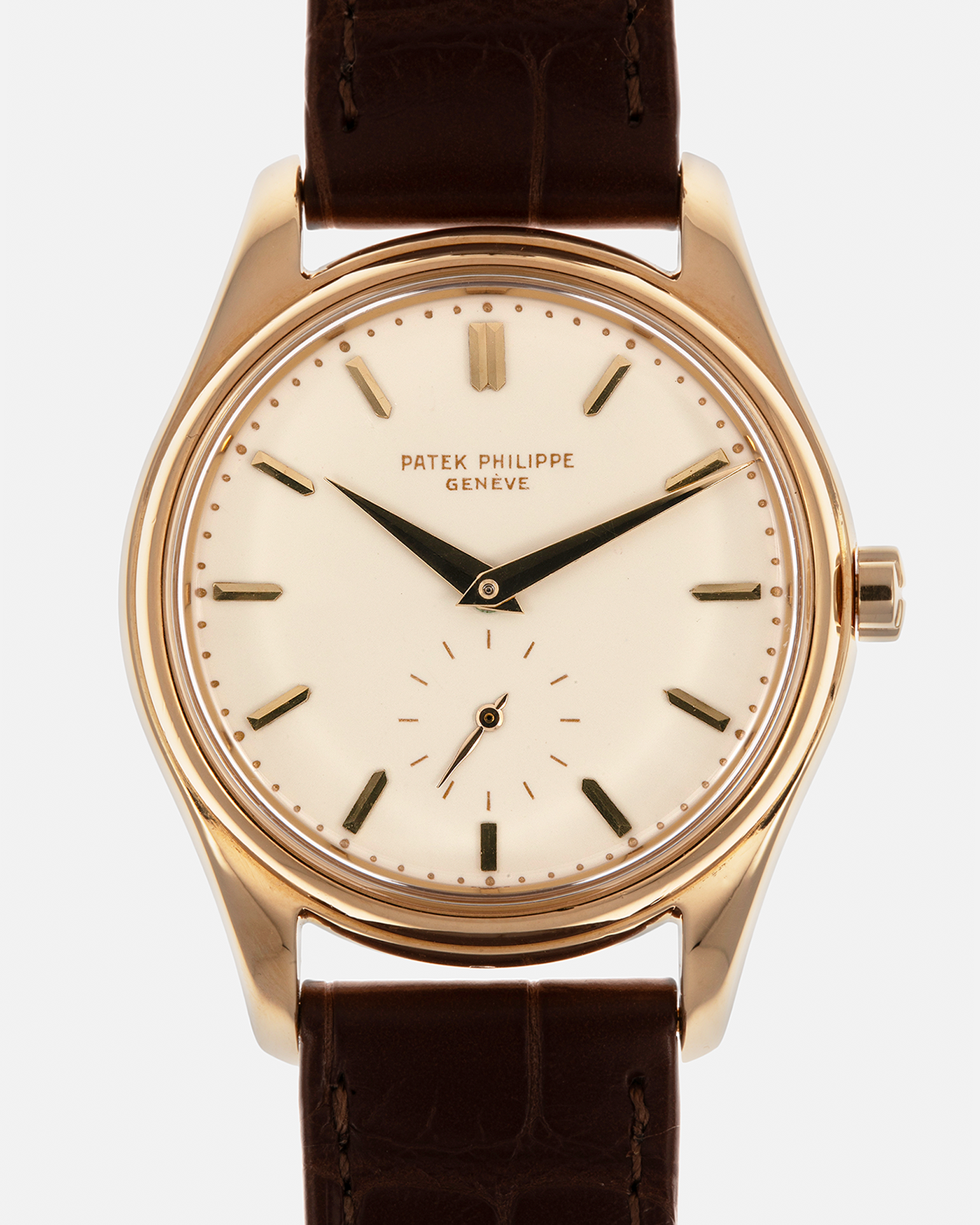 Brand: Patek Philippe
Year: 1957
Model: Calatrava
Reference: 2526, Third Series
Material: 18-carat Yellow Gold
Movement: Patek Philippe Cal. 12-600AT, Self-Winding
Case Dimensions: 36mm x 11.3mm (Lug-to-Lug 44mm)
Lug Width: 18mm
Strap: Patek Philippe Brown Calf Leather Strap with Signed 18-carat Yellow Gold Tang Buckle