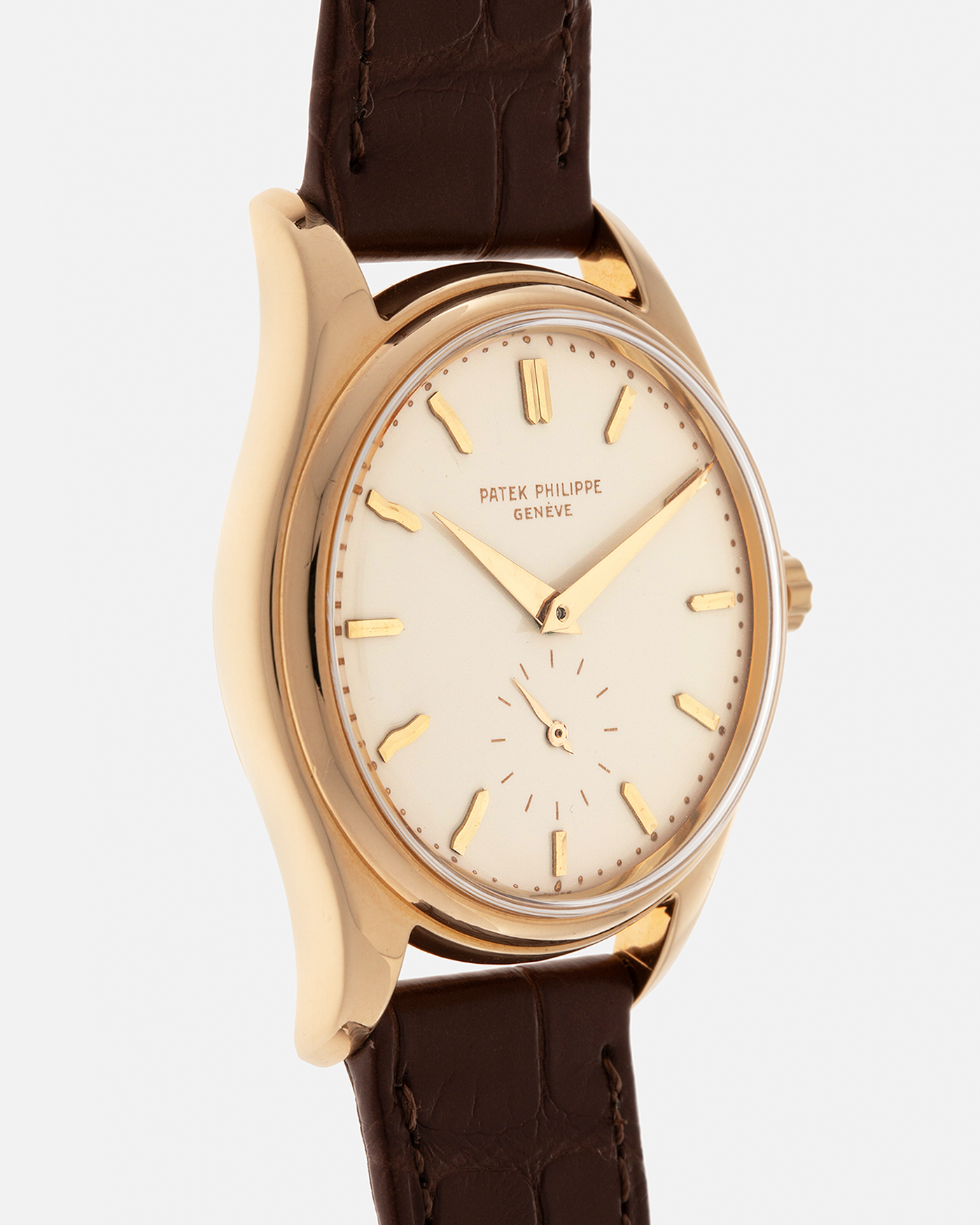 Brand: Patek Philippe
Year: 1957
Model: Calatrava
Reference: 2526, Third Series
Material: 18-carat Yellow Gold
Movement: Patek Philippe Cal. 12-600AT, Self-Winding
Case Dimensions: 36mm x 11.3mm (Lug-to-Lug 44mm)
Lug Width: 18mm
Strap: Patek Philippe Brown Calf Leather Strap with Signed 18-carat Yellow Gold Tang Buckle