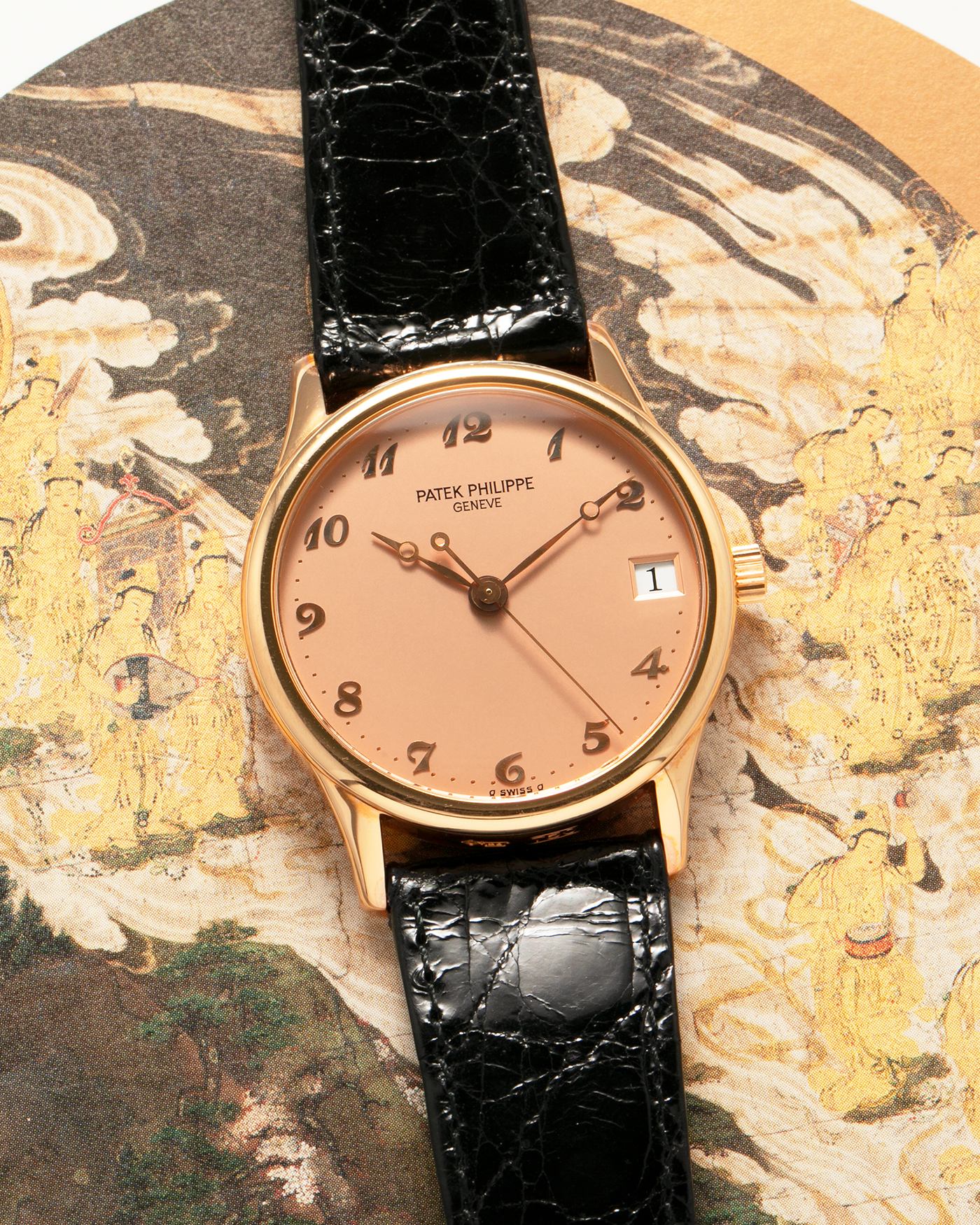 Brand: Patek Philippe
Year: 1993
Model: Calatrava ‘Garrard 150th Anniversary’, Limited to 150 Pieces
Reference: 3998SR
Material: 18-carat Rose Gold
Movement: Patek Philippe Cal. 315 SC, Self-Winding
Case Dimensions: 33.5mm x 8mm (Lug-to-Lug 42mm)
Lug Width: 18mm
Strap: Patek Philippe Black Alligator Strap with Signed 18-carat Rose Gold Tang Buckle