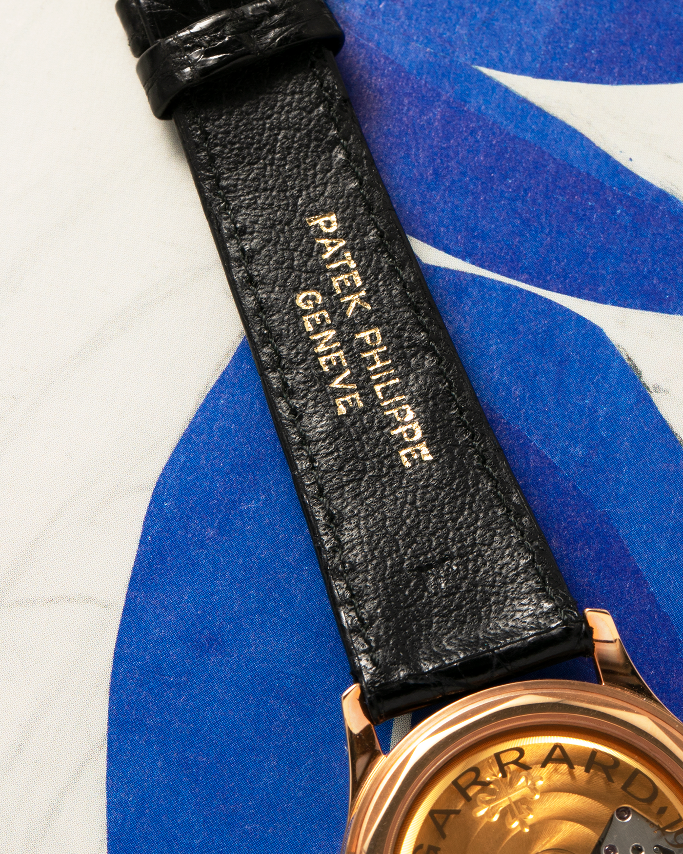 Brand: Patek Philippe
Year: 1993
Model: Calatrava ‘Garrard 150th Anniversary’, Limited to 150 Pieces
Reference: 3998SR
Material: 18-carat Rose Gold
Movement: Patek Philippe Cal. 315 SC, Self-Winding
Case Dimensions: 33.5mm x 8mm (Lug-to-Lug 42mm)
Lug Width: 18mm
Strap: Patek Philippe Black Alligator Strap with Signed 18-carat Rose Gold Tang Buckle