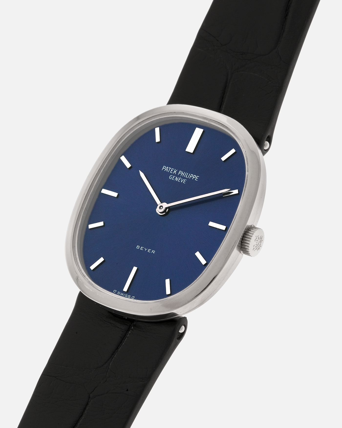 Brand: Patek Philippe
Year: 1972
Model: Ellipse
Reference: 3548G
Material: 18-carat White Gold
Movement: Patek Philippe Cal. 23-300, Manual-Winding
Case Dimensions: 32mm (Including Lugs) x 27mm x 6.1mm
Lug Width: 17mm
Strap: Custom Handdn Black Alligator Stitchless Leather Strap with Signed 18-carat White Gold Tang Buckle