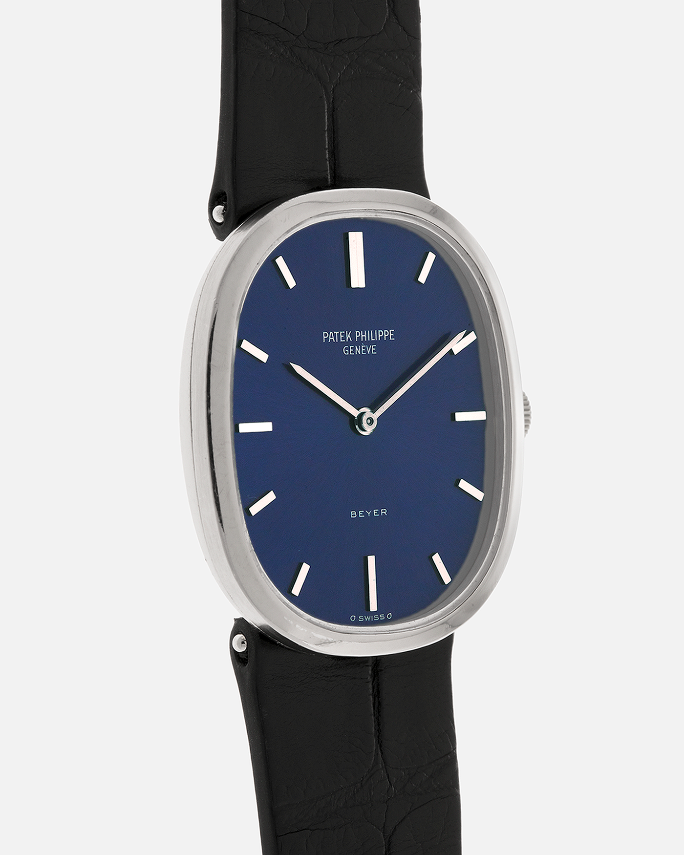 Brand: Patek Philippe
Year: 1972
Model: Ellipse
Reference: 3548G
Material: 18-carat White Gold
Movement: Patek Philippe Cal. 23-300, Manual-Winding
Case Dimensions: 32mm (Including Lugs) x 27mm x 6.1mm
Lug Width: 17mm
Strap: Custom Handdn Black Alligator Stitchless Leather Strap with Signed 18-carat White Gold Tang Buckle