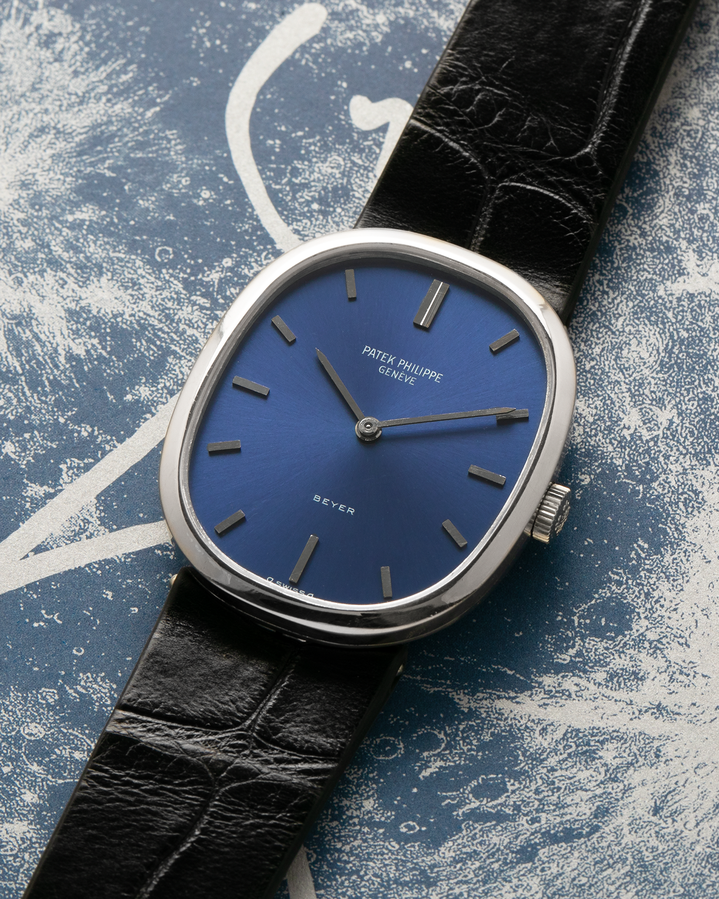 Brand: Patek Philippe
Year: 1972
Model: Ellipse
Reference: 3548G
Material: 18-carat White Gold
Movement: Patek Philippe Cal. 23-300, Manual-Winding
Case Dimensions: 32mm (Including Lugs) x 27mm x 6.1mm
Lug Width: 17mm
Strap: Custom Handdn Black Alligator Stitchless Leather Strap with Signed 18-carat White Gold Tang Buckle