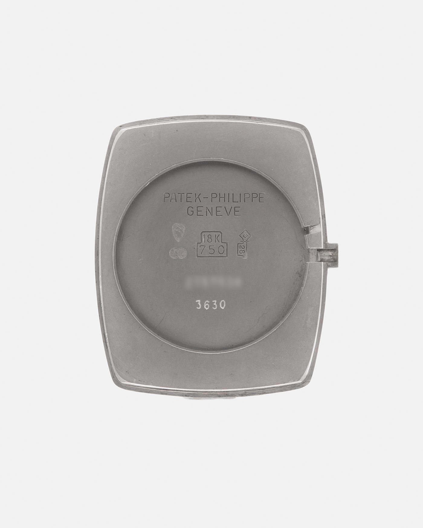 Brand: Patek Philippe
Year: 1976
Model: Ellipse
Reference: 3630
Material: 18-carat White Gold
Movement: Patek Philippe Cal. 177, Manual-Winding
Case Dimensions: 39mm x 31mm x 6mm (Lug-to-Lug 38.5mm)
Lug Width: 17mm
Strap: Patek Philippe Alligator Leather Strap with Signed 18-carat White Gold Ellipse Buckle
