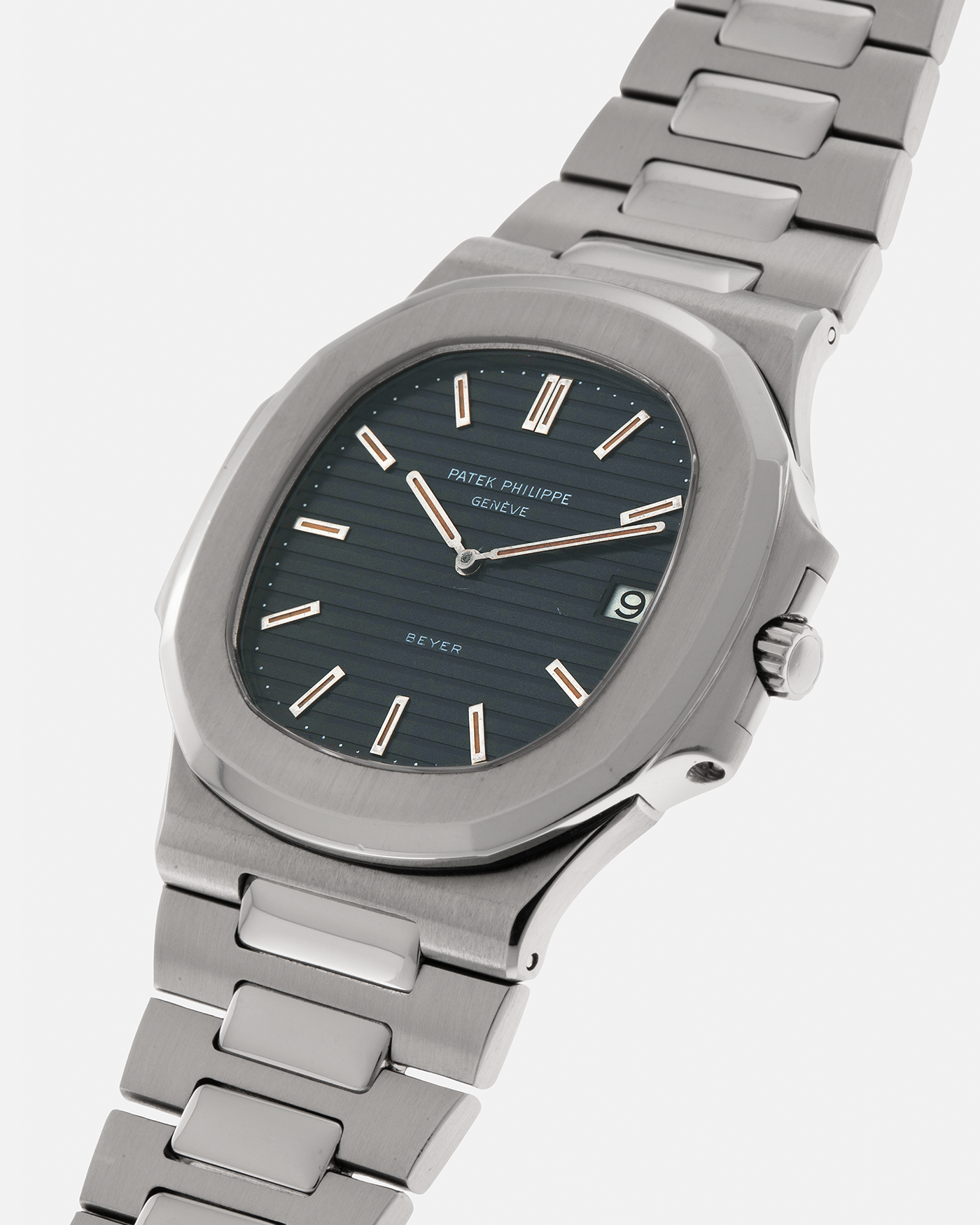 Brand: Patek Philippe
Year: 1983
Model: Nautilus ‘Jumbo’
Reference Number: 3700/11A
Material: Stainless Steel
Movement: Patek Philippe Cal. 28-255C (Jaeger LeCoultre Cal. 920 Based), Self-Winding
Case Dimensions: 40mm x 7.5mm (Ear-to-Ear 42mm)
Bracelet: Patek Philippe Integrated Bracelet in Stainless Steel with Signed Clasp