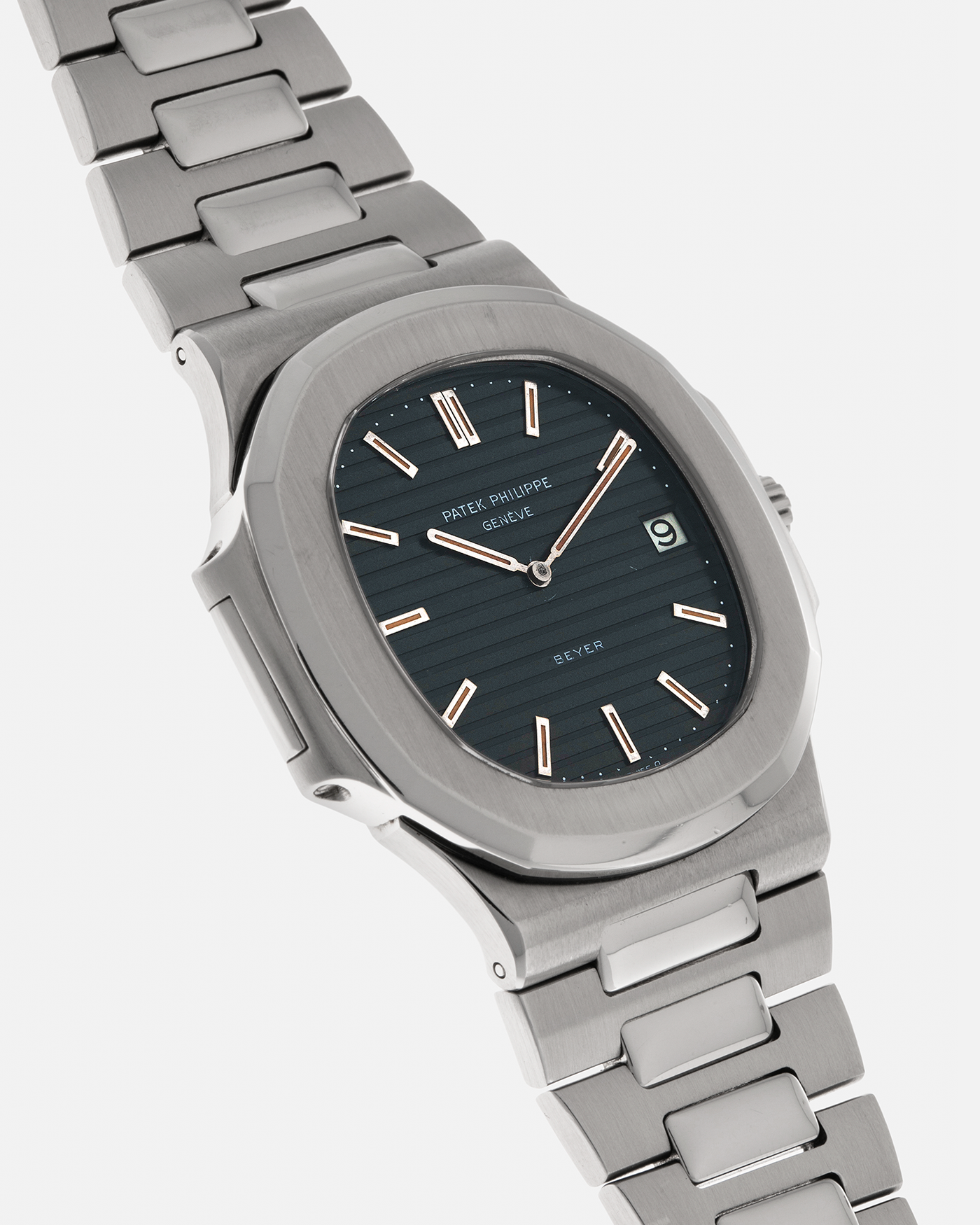 Brand: Patek Philippe
Year: 1983
Model: Nautilus ‘Jumbo’
Reference Number: 3700/11A
Material: Stainless Steel
Movement: Patek Philippe Cal. 28-255C (Jaeger LeCoultre Cal. 920 Based), Self-Winding
Case Dimensions: 40mm x 7.5mm (Ear-to-Ear 42mm)
Bracelet: Patek Philippe Integrated Bracelet in Stainless Steel with Signed Clasp