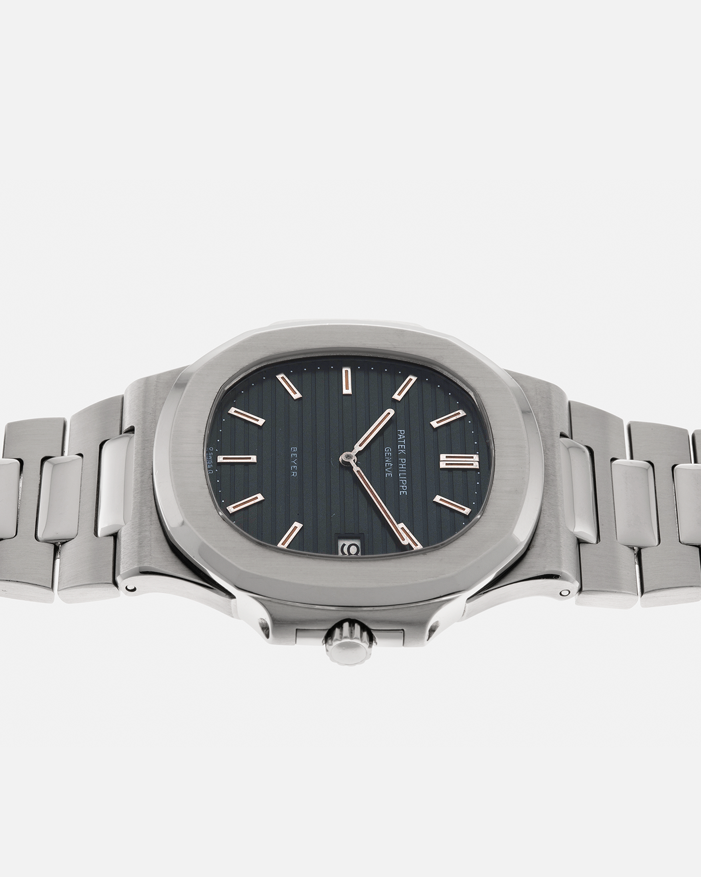 Brand: Patek Philippe
Year: 1983
Model: Nautilus ‘Jumbo’
Reference Number: 3700/11A
Material: Stainless Steel
Movement: Patek Philippe Cal. 28-255C (Jaeger LeCoultre Cal. 920 Based), Self-Winding
Case Dimensions: 40mm x 7.5mm (Ear-to-Ear 42mm)
Bracelet: Patek Philippe Integrated Bracelet in Stainless Steel with Signed Clasp