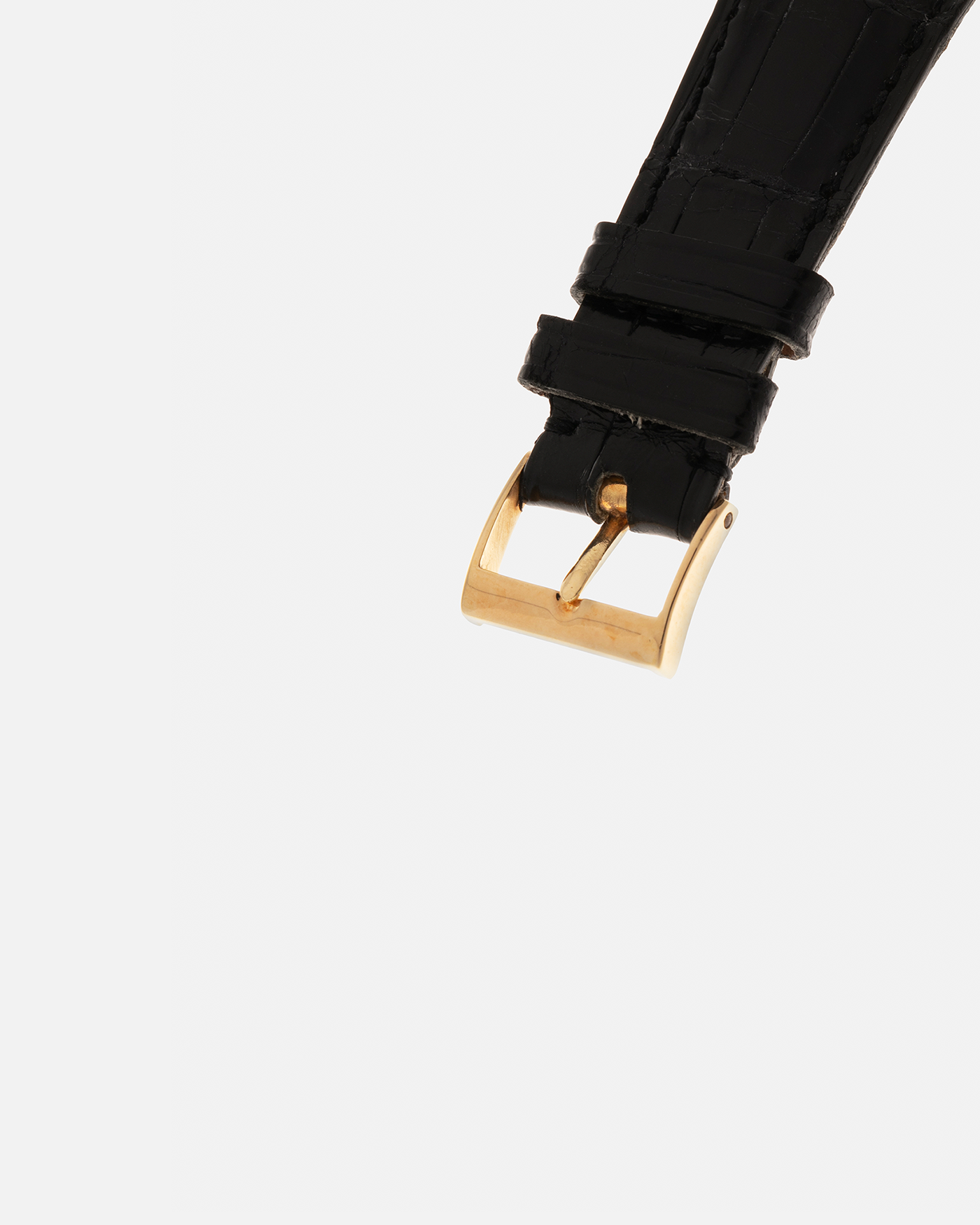 Brand: Patek Philippe
Year: 1992
Model: Perpetual Calendar Chronograph ‘3rd Series’
Reference Number: 3970EJ
Material: 18-carat Yellow Gold
Movement: Patek Philippe Cal. 27-70 Q (Based on Lemania Cal. 2310), Manual-Winding
Movement Number:
Case Dimensions: 36mm x 13mm (43.3mm Lug-to-Lug)
Lug Width: 19mm
Strap: Patek Philippe Black Alligator Leather Strap with Signed 18-carat Yellow Gold Tang Buckle