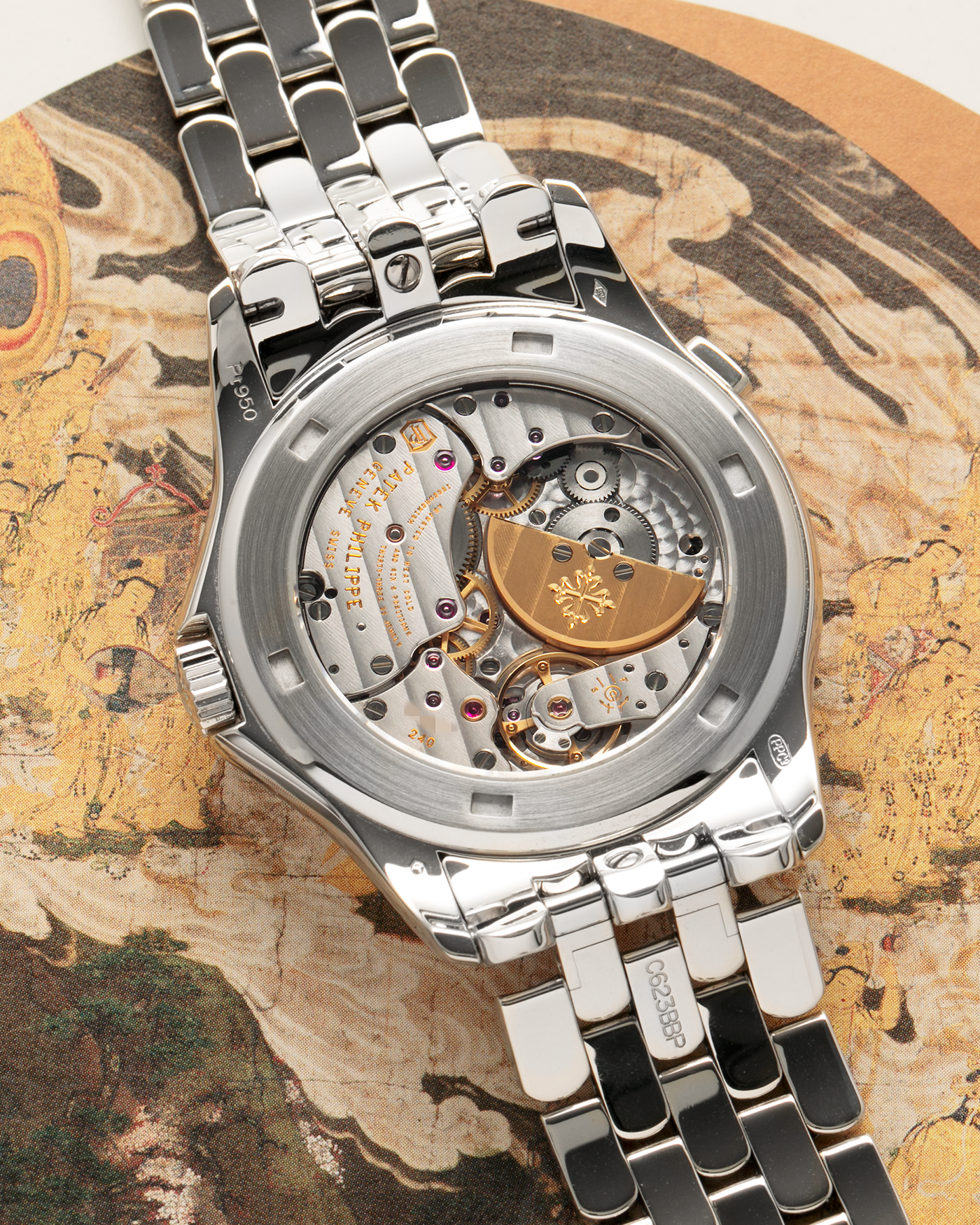 Brand: Patek Philippe
Year: 2021
Model: World Time ‘Cloisonné Enamel Dial’
Reference Number: 5131P
Material: Platinum 950
Movement: Patek Philippe Cal. 240 HU Micro Rotor, Self-Winding
Case Dimensions: 39.5mm x 10.6mm (48.5mm Lug-to-Lug)
Lug Width: 22mm
Bracelet: Patek Philippe Bracelet in Platinum 950 with Signed Integrated Double Deployant Folding Clasp