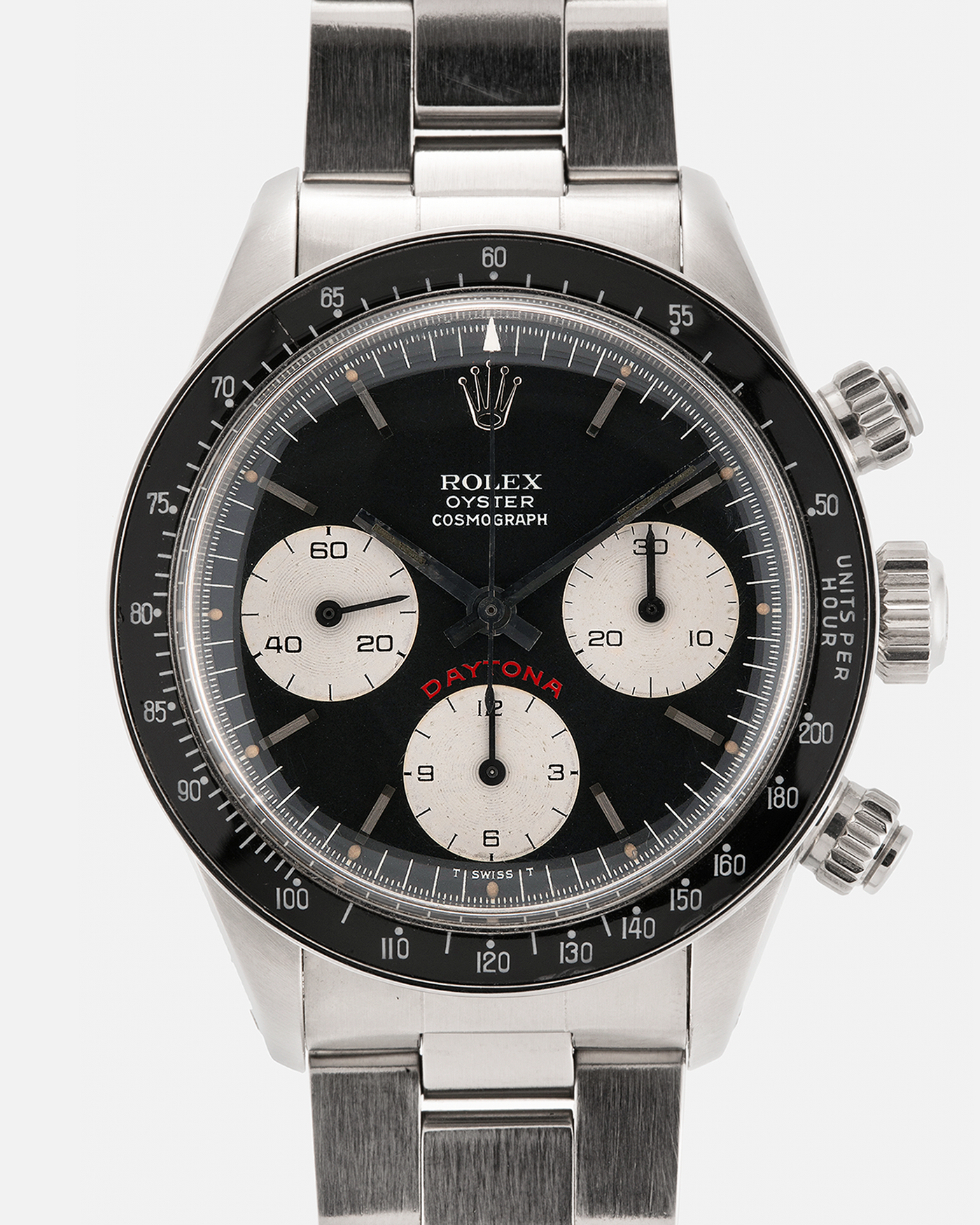 Brand: Rolex
Year: 1979
Model: Cosmograph Daytona ‘Big Red’
Serial Number: 584XXXX
Reference Number: 6263
Material: Stainless Steel
Movement: Rolex-Signed Valjoux Cal. 727, Manual-Winding
Case Dimensions: 37.5mm x 13.5mm (Lug-to-Lug 45mm)
Lug Width: 19mm
Bracelet: Rolex 78350 Solid Link Oyster Bracelet in Stainless Steel with Signed Clasp