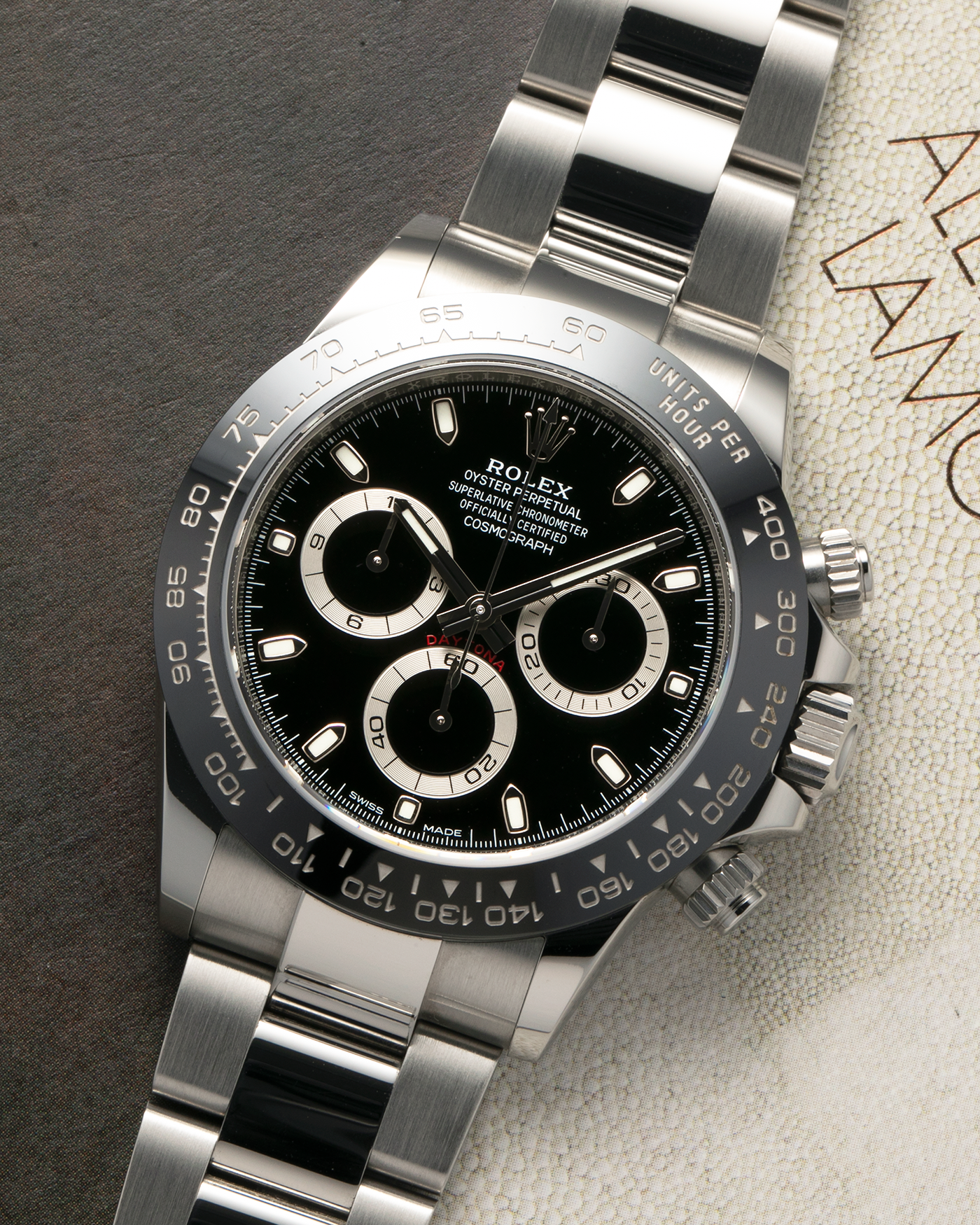 Brand: Rolex
Year: 2018
Model: Cosmograph Daytona
Reference: 116500LN
Material: Stainless Steel
Movement: Rolex Cal. 4130, Self-Winding
Case Dimensions: 40mm x 12mm (Lug-to-Lug 46.5mm)
Lug Width: 20mm
Bracelet: Rolex Oyster Bracelet in Stainless Steel with Signed Clasp