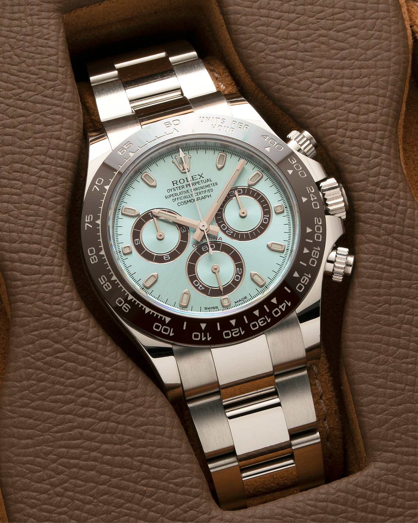 Brand: Rolex Year: 2020 Model: Cosmograph Daytona Reference: 116506 Material: Platinum 950 Movement: Rolex Cal. 4130, Self-Winding Case Diameter: 40mm Lug Width: 20mm Strap: Rolex Platinum Oyster Bracelet