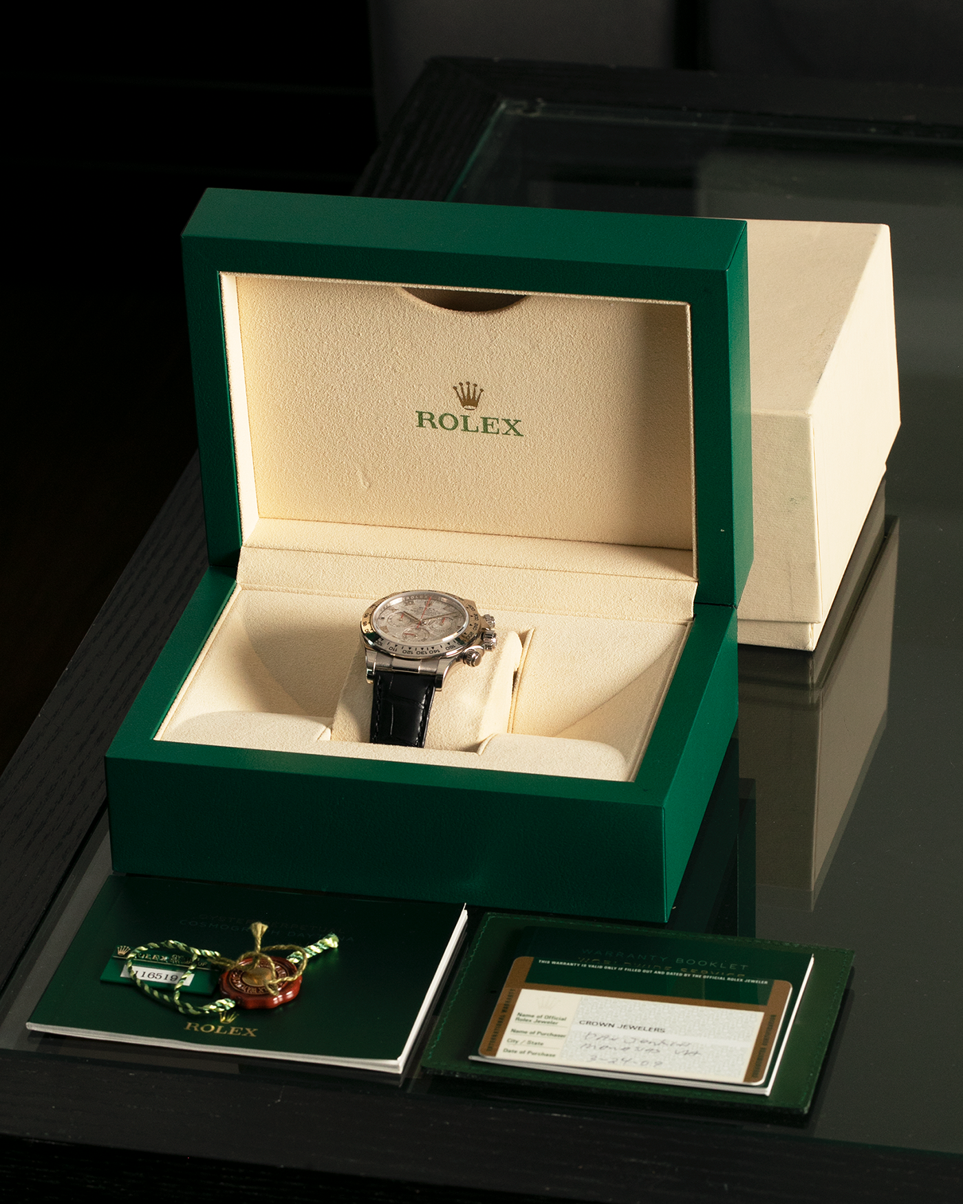 Brand: Rolex
Year: 2009
Model: Cosmograph Daytona ‘Meteorite’
Reference Number: 116519
Serial Number: Z946XXX
Material: 18-carat White Gold
Movement: Rolex Cal. 4130, Self-Winding
Case Diameter: 40mm x 11mm (Lug-to-Lug 47.5mm)
Lug Width: 20mm
Strap: Rolex Black ‘336506’ Leather Strap with 18-carat White Gold Signed ‘24650’ Deployant Clasp