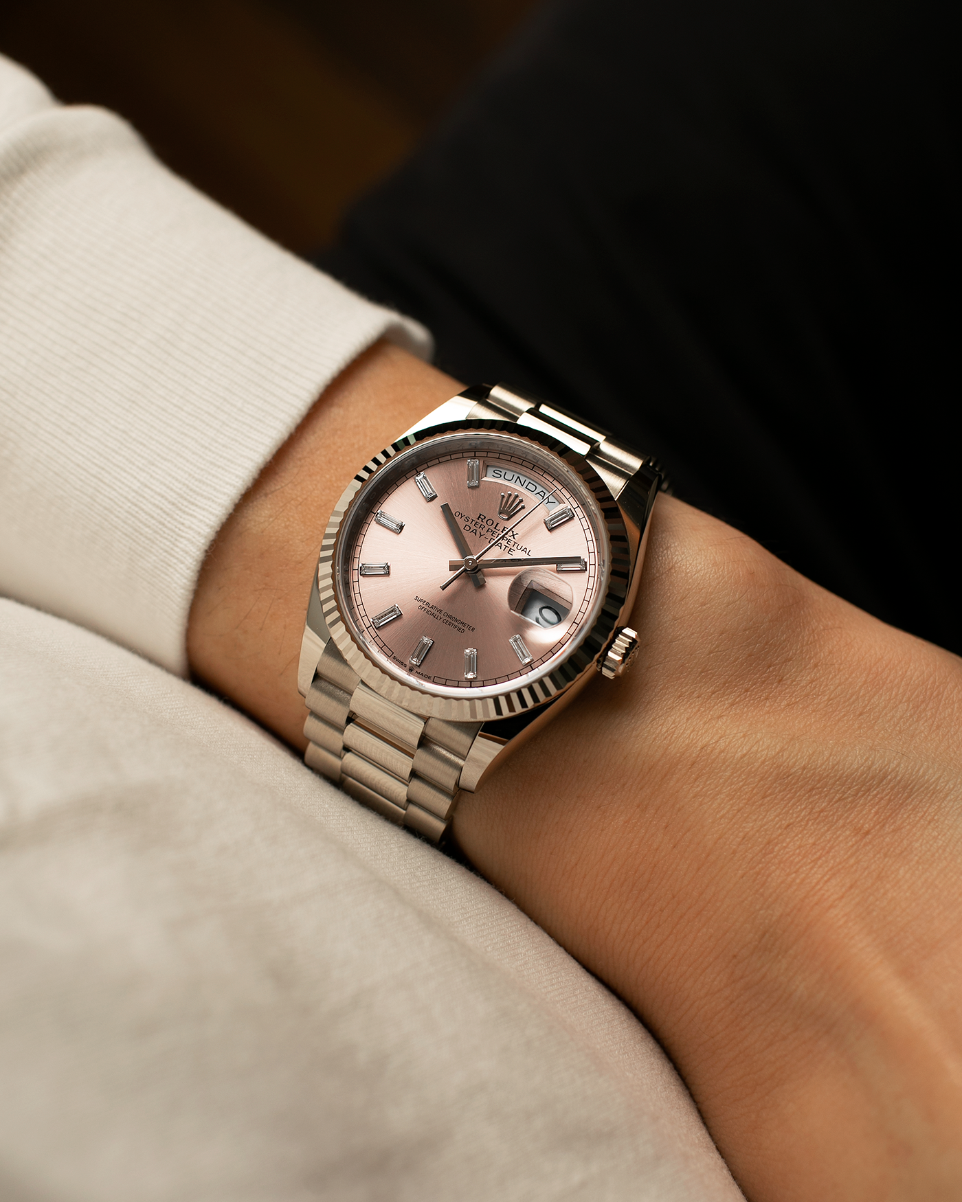 Brand: Rolex
Year: 2025
Model: Day-Date 36 ‘Baguette Diamonds’
Reference Number: 128239
Material: 18-carat White Gold Case, Factory Set Baguette Diamond Hour Markers
Movement: Rolex Cal. 3255, Self-Winding
Case Dimensions: 36mm x 12mm (Lug-to-Lug 43mm)
Lug Width: 20mm
Bracelet: Rolex Presidential Bracelet in 18-carat White Gold with Signed Folding Clasp