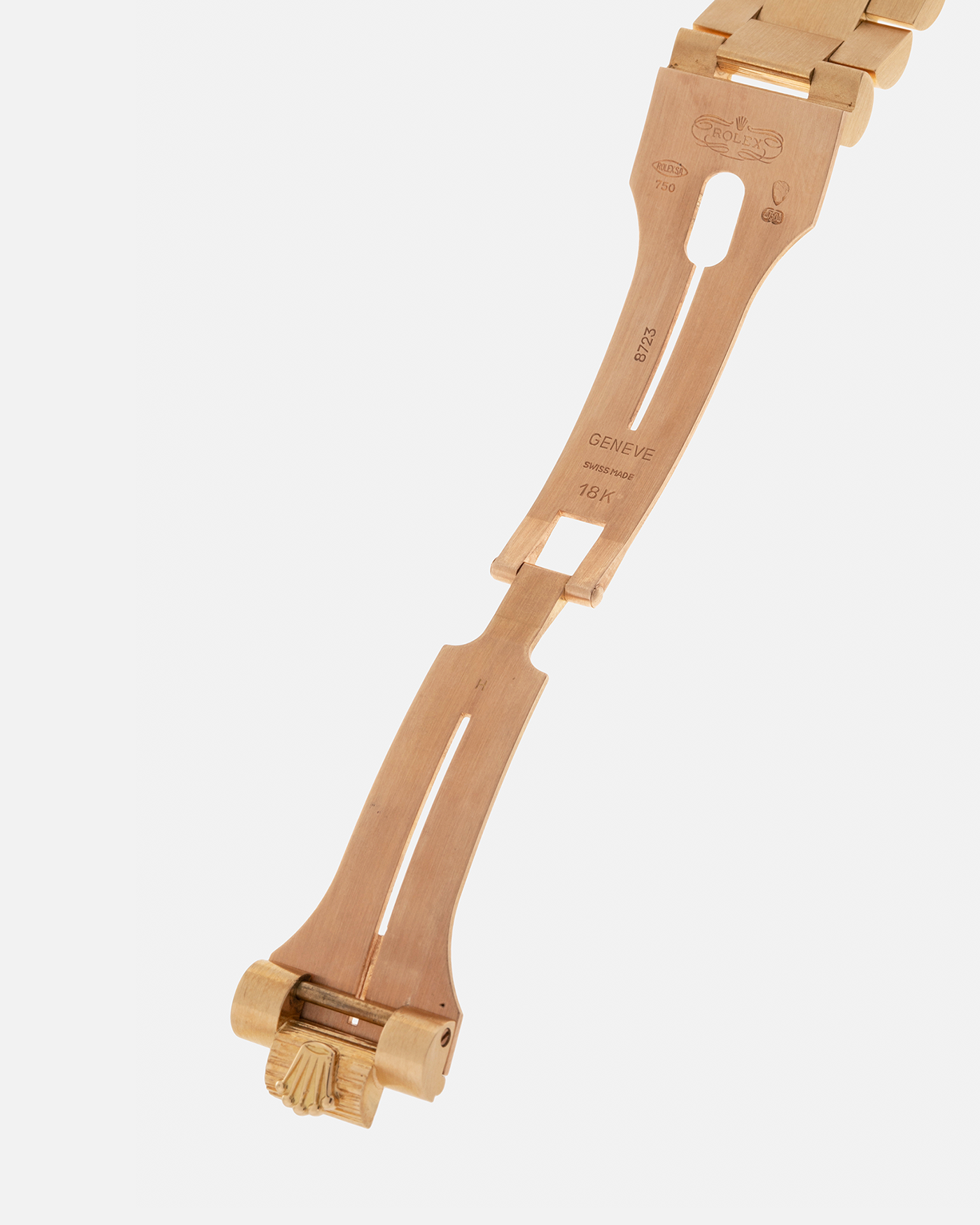Brand: Rolex
Year: 1984
Model: Day-Date ‘Bark’
Reference Number: 18078
Serial Number: 820XXXX
Material: 18-carat Yellow Gold
Movement: Rolex Cal. 3055, Self-Winding
Case Dimensions: 36mm x 12.5mm (Lug-to-Lug 43mm)
Lug Width: 20mm
Bracelet: Rolex Presidential 8723 ‘Bark’ Bracelet with Signed 18-carat Yellow Gold Folding Clasp