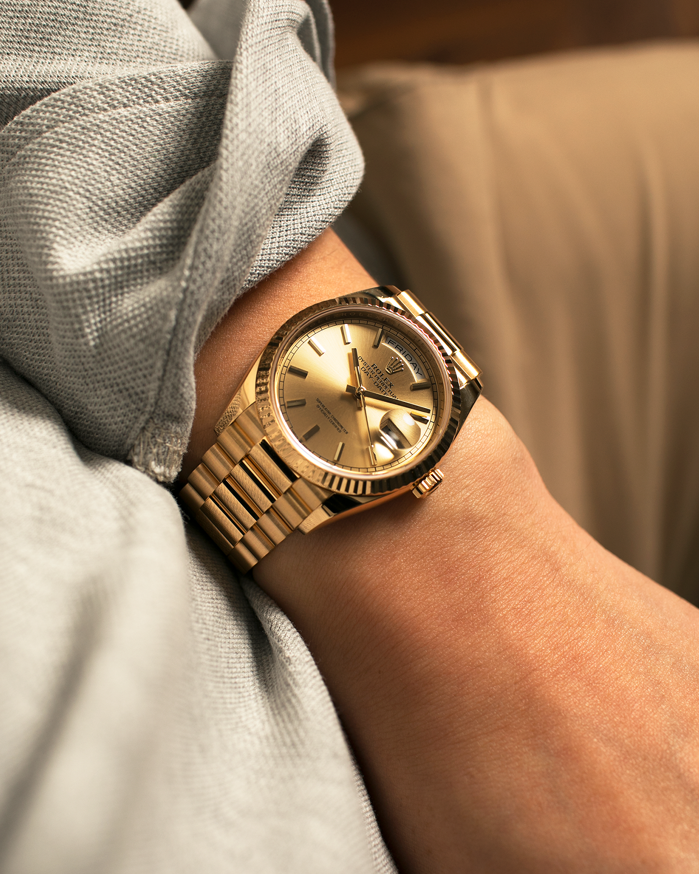 Brand: Rolex
Year: 2020
Model: Day-Date 36 ‘Champagne Dial’
Reference Number: 128238
Material: 18-carat Yellow Gold
Movement: Rolex Cal. 3255, Self-Winding
Case Dimensions: 36mm x 12mm (Lug-to-Lug 43mm)
Lug Width: 20mm
Bracelet: Rolex Presidential Bracelet in 18-carat Yellow Gold with Signed Folding Clasp