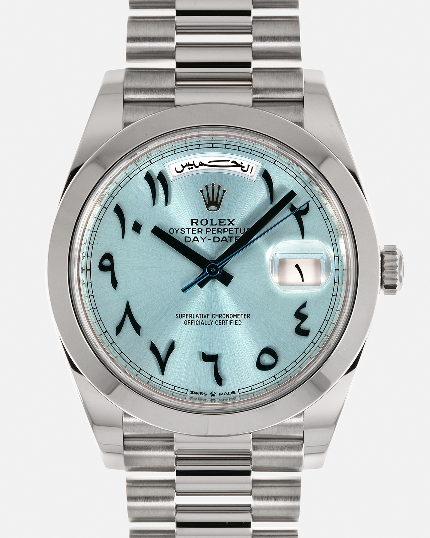 Brand: Rolex Year: 2020 Model: Day-Date 40 ‘Arabic’ Reference Number: 228206 Serial Number: K8K2XXXX Material: Platinum 950 Movement: Rolex Cal. 3255, Self-Winding Case Diameter: 40mm Bracelet: Rolex Presidential Bracelet in Platinum 950